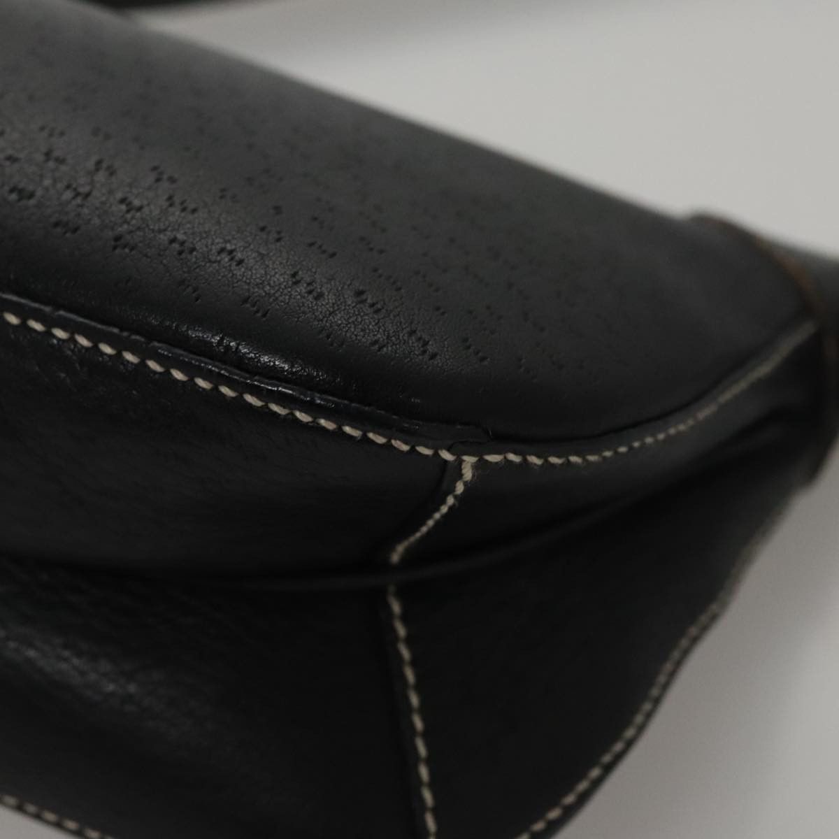 Salvatore Ferragamo Gancini Black Leather Shoulder Bag (Pre-Owned) Size ONE SIZE - 9 Thumbnail