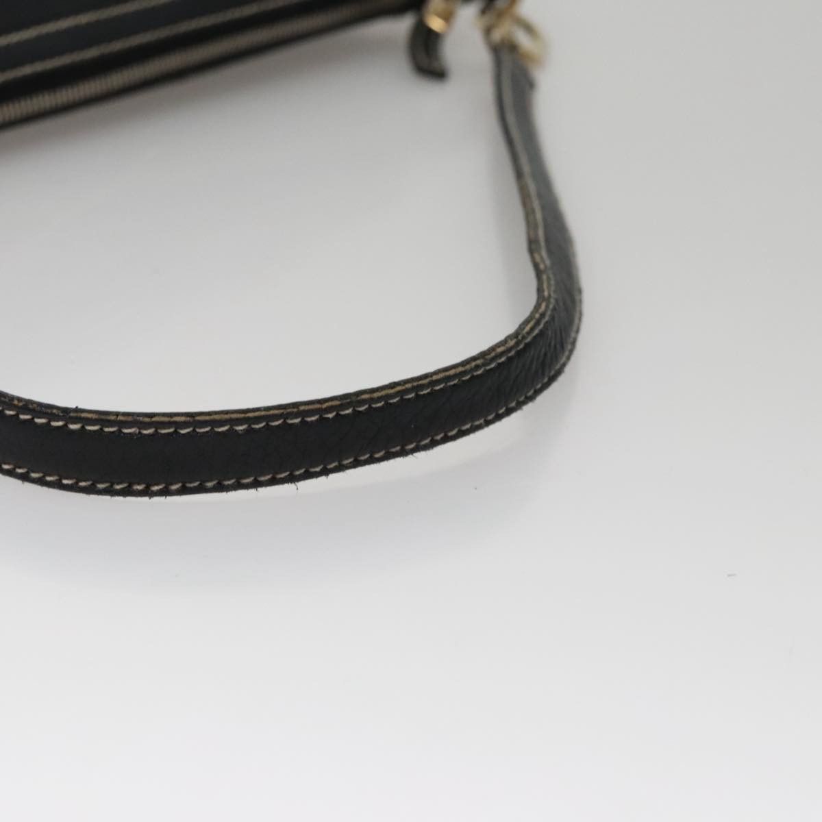 Salvatore Ferragamo Gancini Black Leather Shoulder Bag (Pre-Owned) Size ONE SIZE - 5 Thumbnail