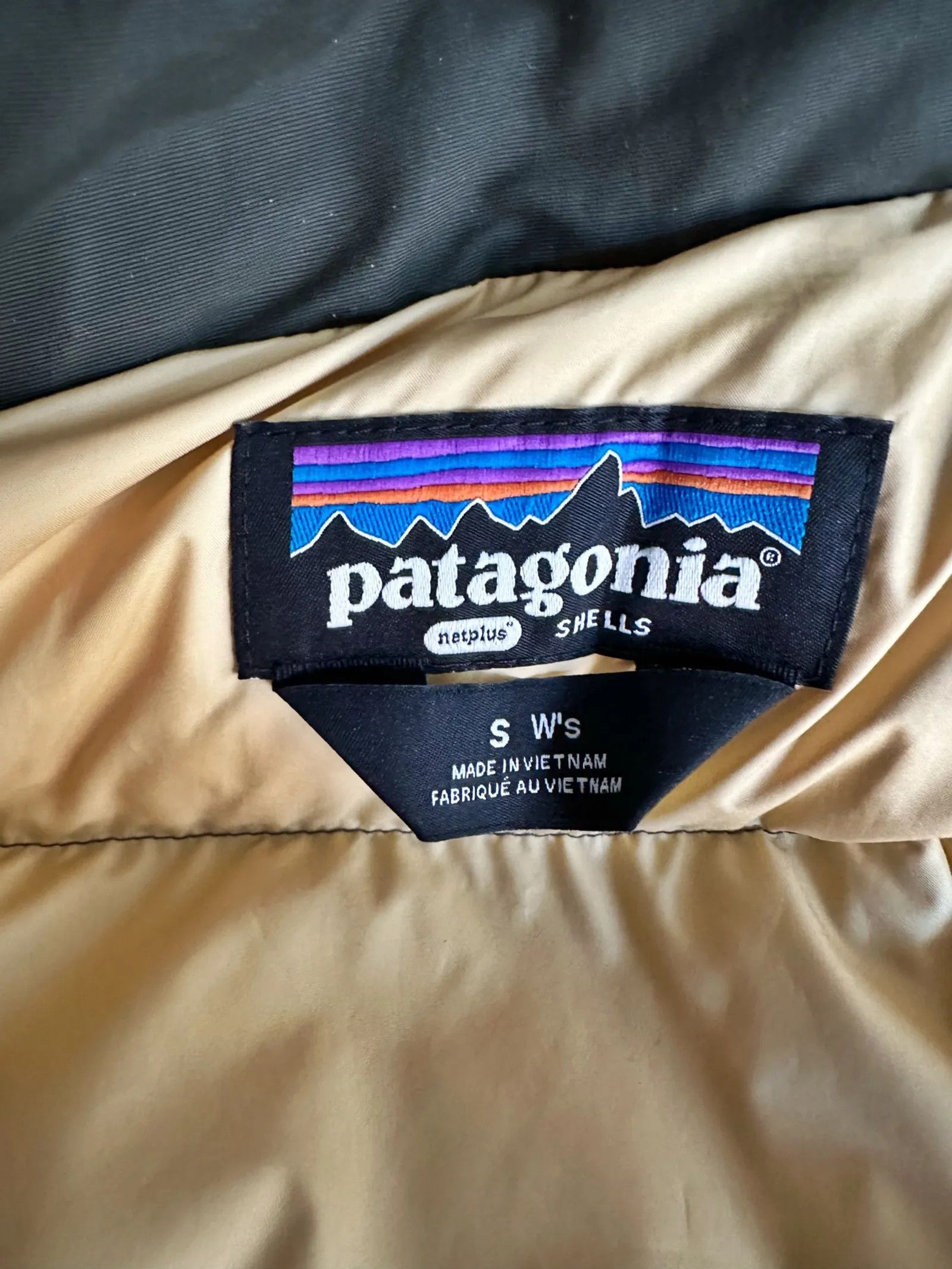 Patagonia Patagonia Down Jacket Size S / US 4 / IT 40 - 3 Thumbnail