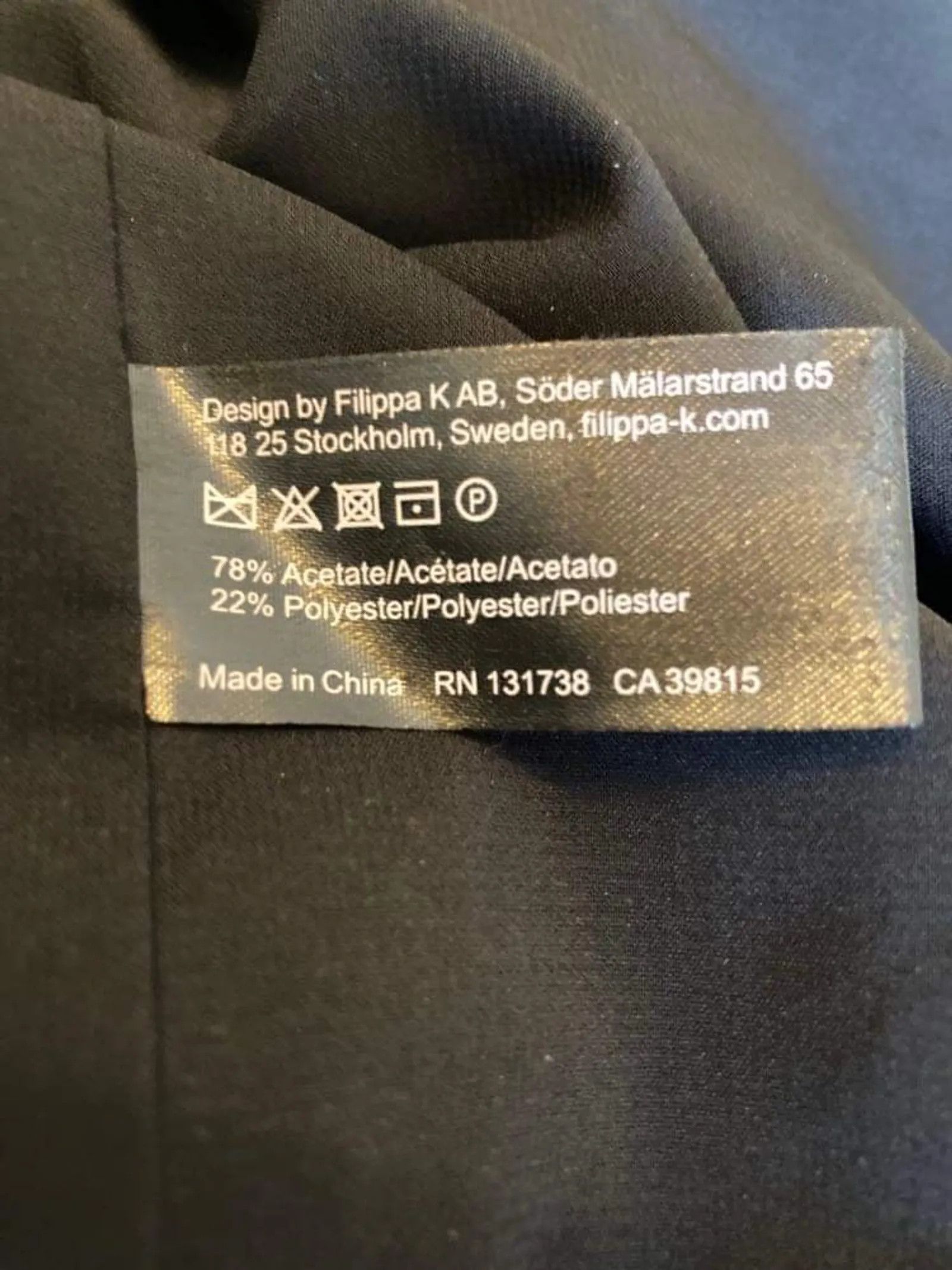 Filippa K Filippa K Skirt Size 30" / US 8 / IT 44 - 3 Thumbnail