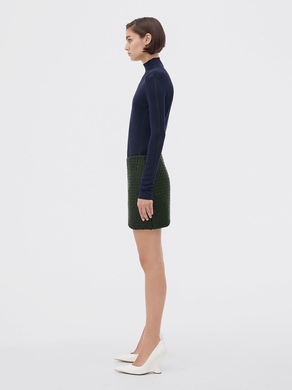 Bottega Veneta INTRECCIATO LEATHER MINI SKIRT Size 30" / US 8 / IT 44 - 2 Thumbnail