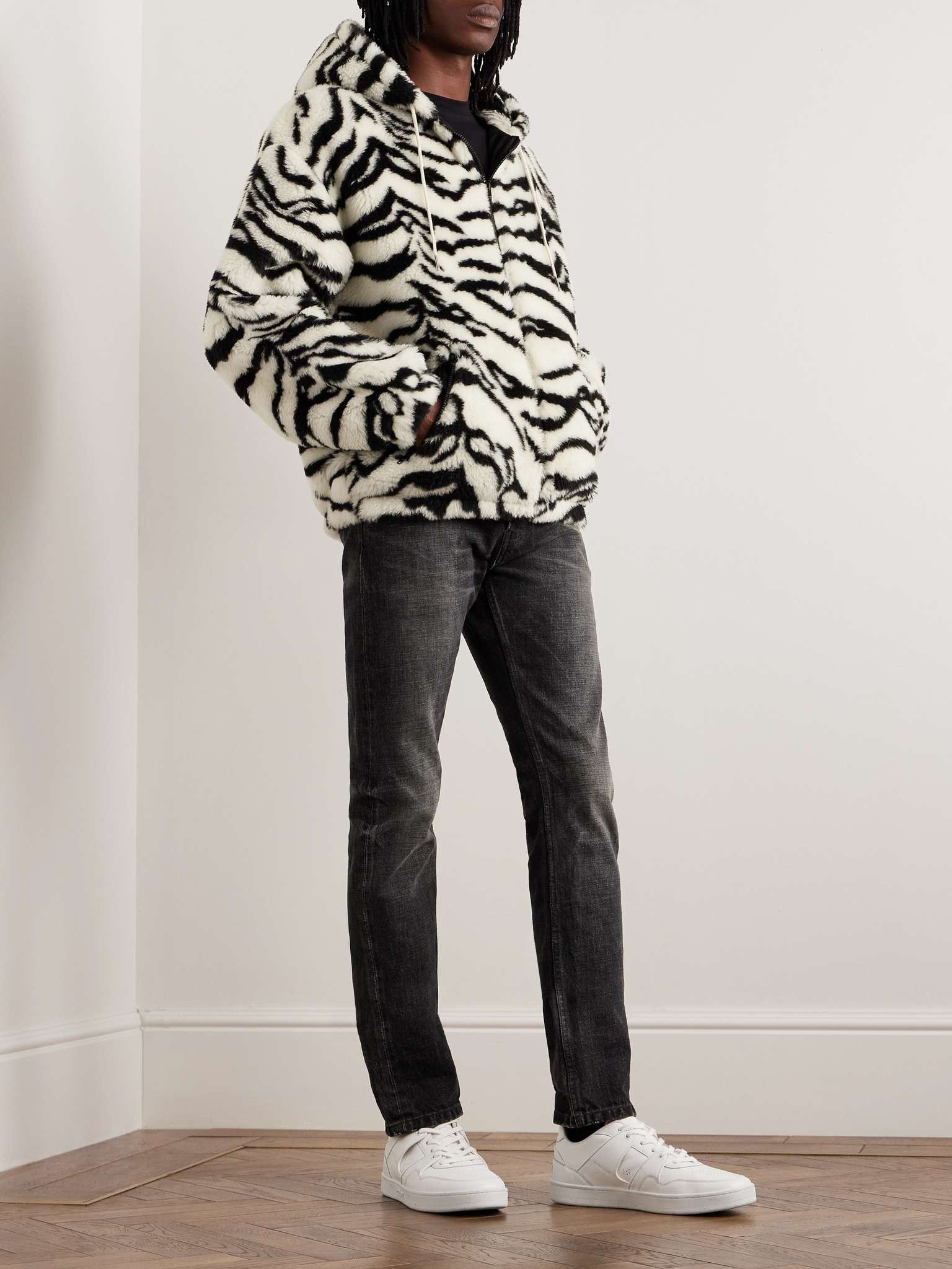 Celine Jacket in Tiger-print Fleece Size US XS / EU 42 / 0 - 2 Thumbnail