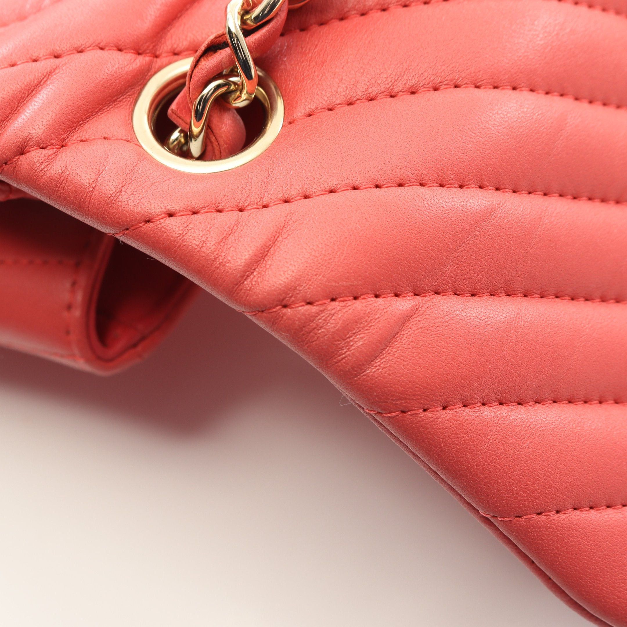 Chanel Chanel Chevron V-Stitch Chain Shoulder Bag Lambskin Pink Gold Hardware Size ONE SIZE - 7 Thumbnail