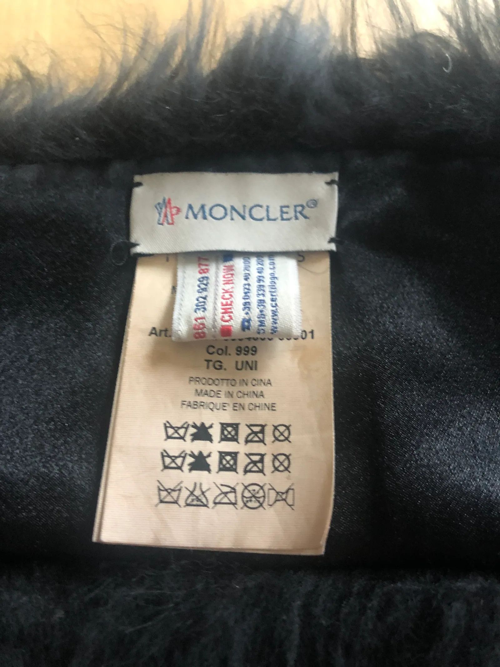 Moncler Moncler Scarf Size ONE SIZE - 2 Thumbnail