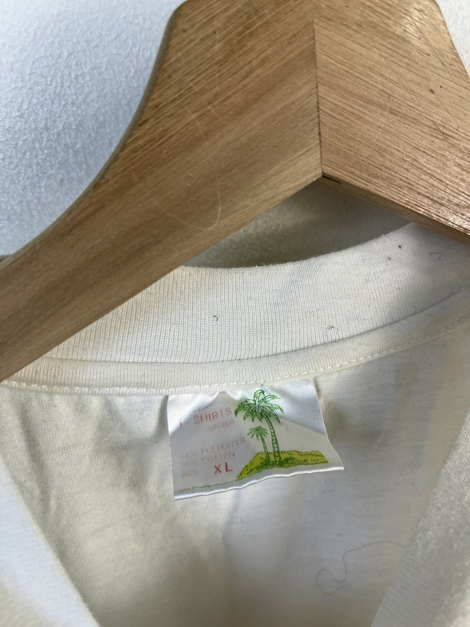 Other Vintage Tee Shirt 1980s Single Stitch Freeport Bahama's University Tee Shirt Size XL Size US XL / EU 56 / 4 - 3 Thumbnail