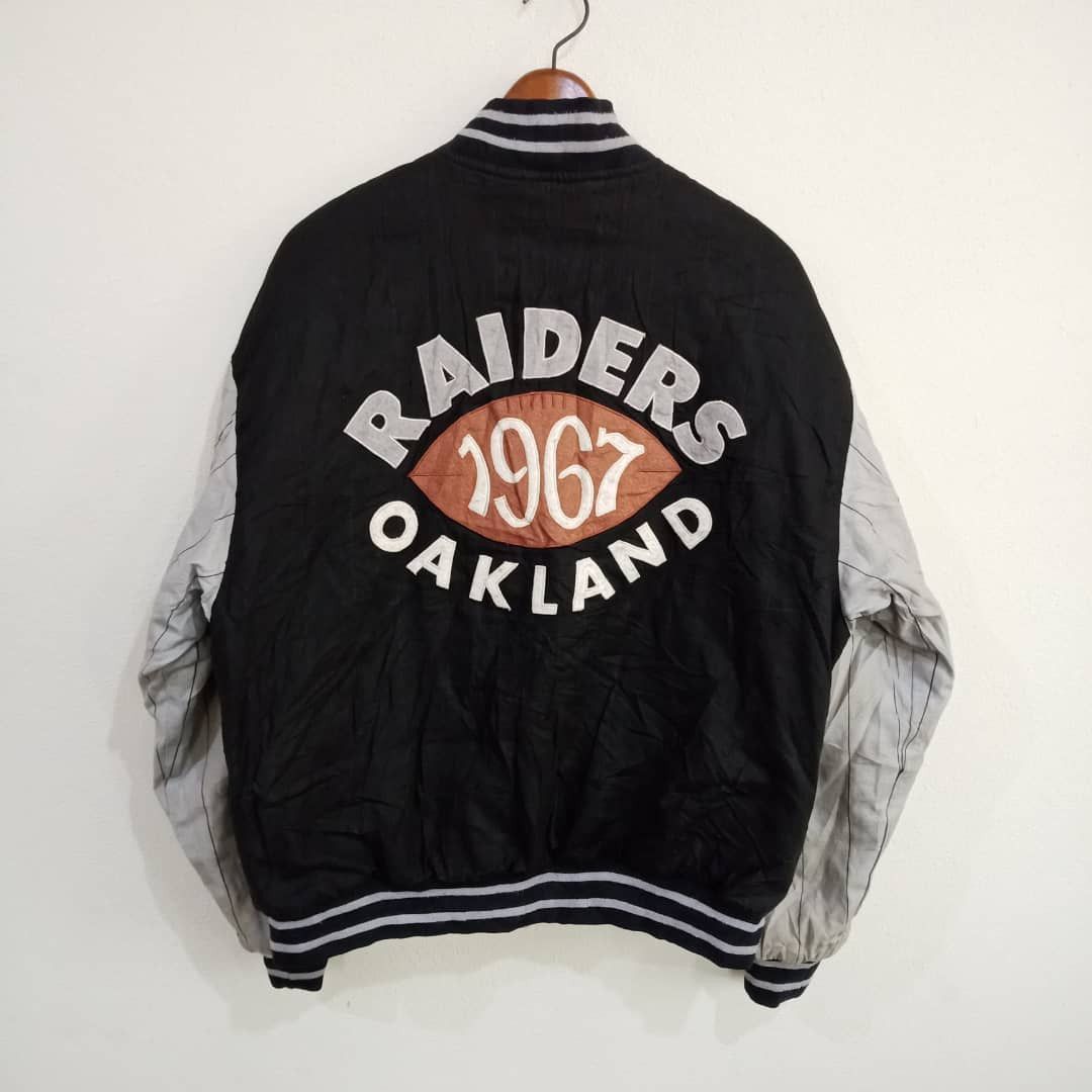 NFL × Vintage VINTAGE REVERSIBLE OAKLAND RAIDERS JACKET Size US L / EU 52-54 / 3 - 1 Thumbnail