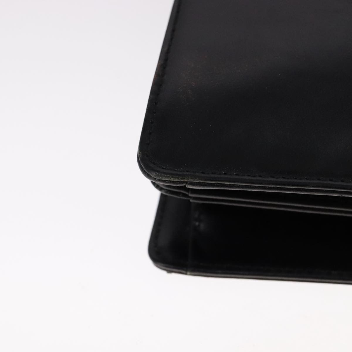 Salvatore Ferragamo Vara Black Leather Handbag (Pre-Owned) Size ONE SIZE - 18 Thumbnail