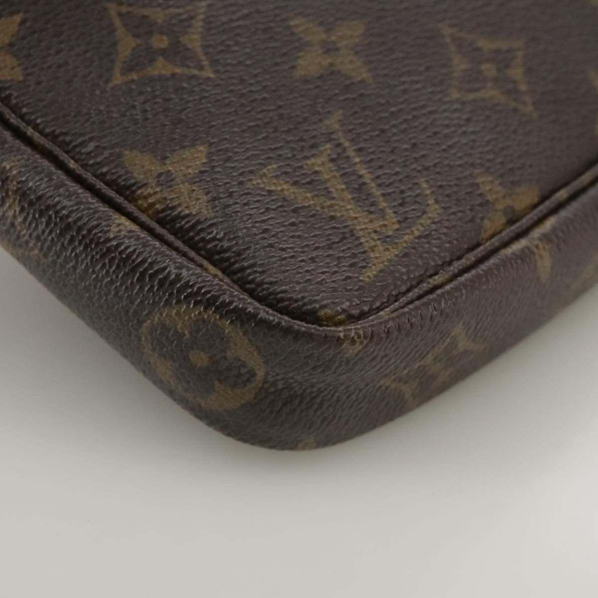 Louis Vuitton Pochette Accessoire Brown Canvas Clutch Bag (Pre-Owned) Size ONE SIZE - 5 Thumbnail
