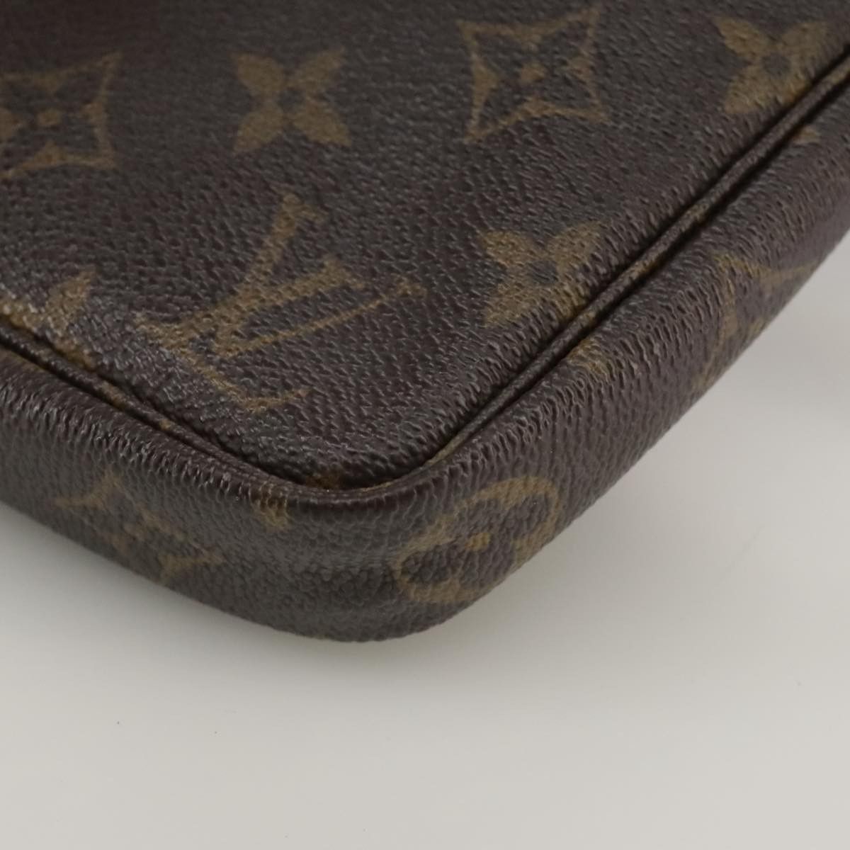 Louis Vuitton Pochette Accessoire Brown Canvas Clutch Bag (Pre-Owned) Size ONE SIZE - 6 Thumbnail