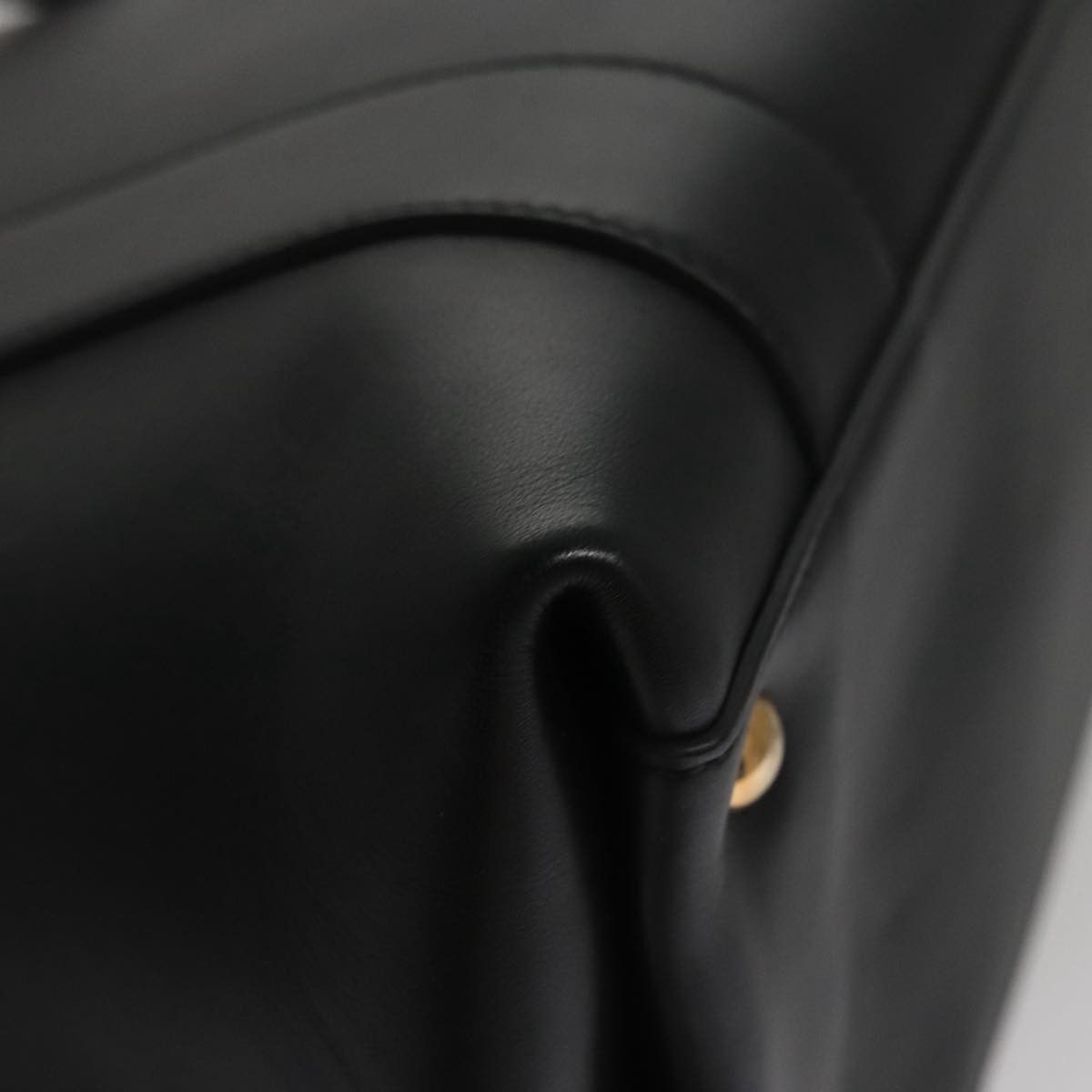 Salvatore Ferragamo Sookie Black Leather Handbag (Pre-Owned) Size ONE SIZE - 7 Thumbnail