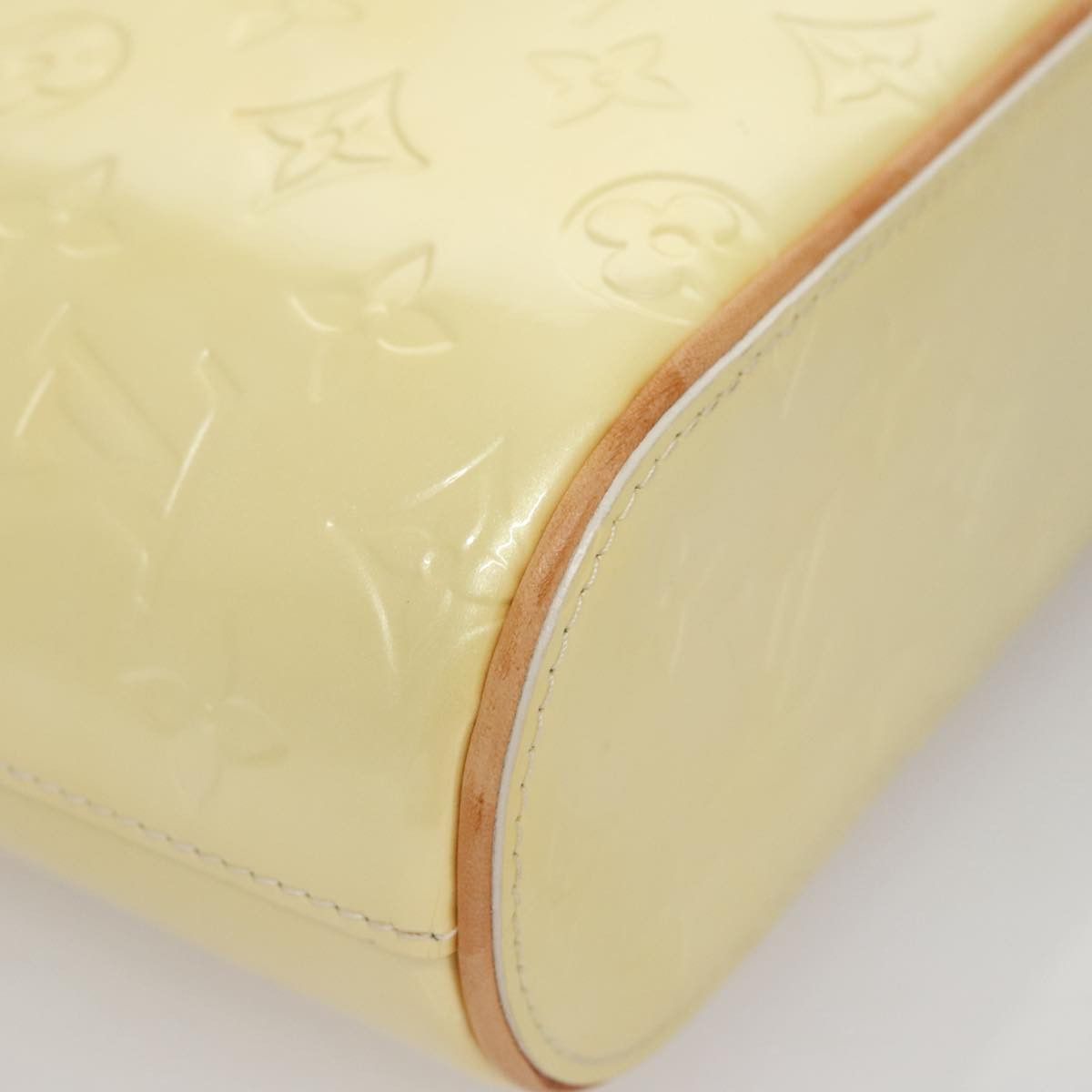 Louis Vuitton Stillwood Yellow Patent Leather Handbag (Pre-Owned) Size ONE SIZE - 7 Thumbnail