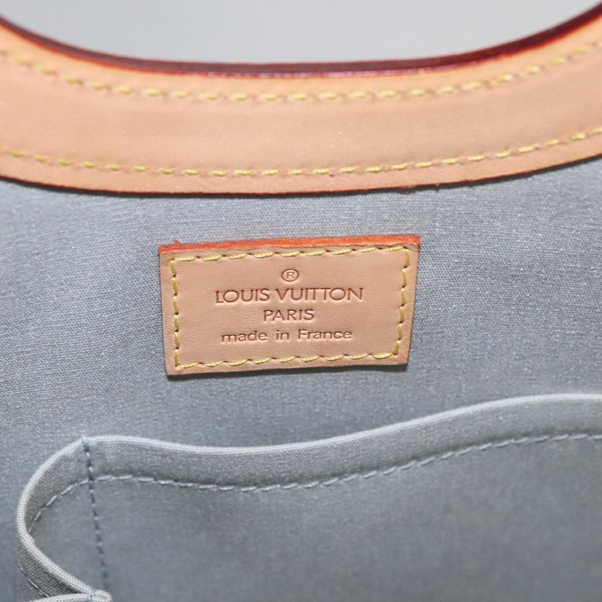 Louis Vuitton Stillwood Yellow Patent Leather Handbag (Pre-Owned) Size ONE SIZE - 15 Thumbnail