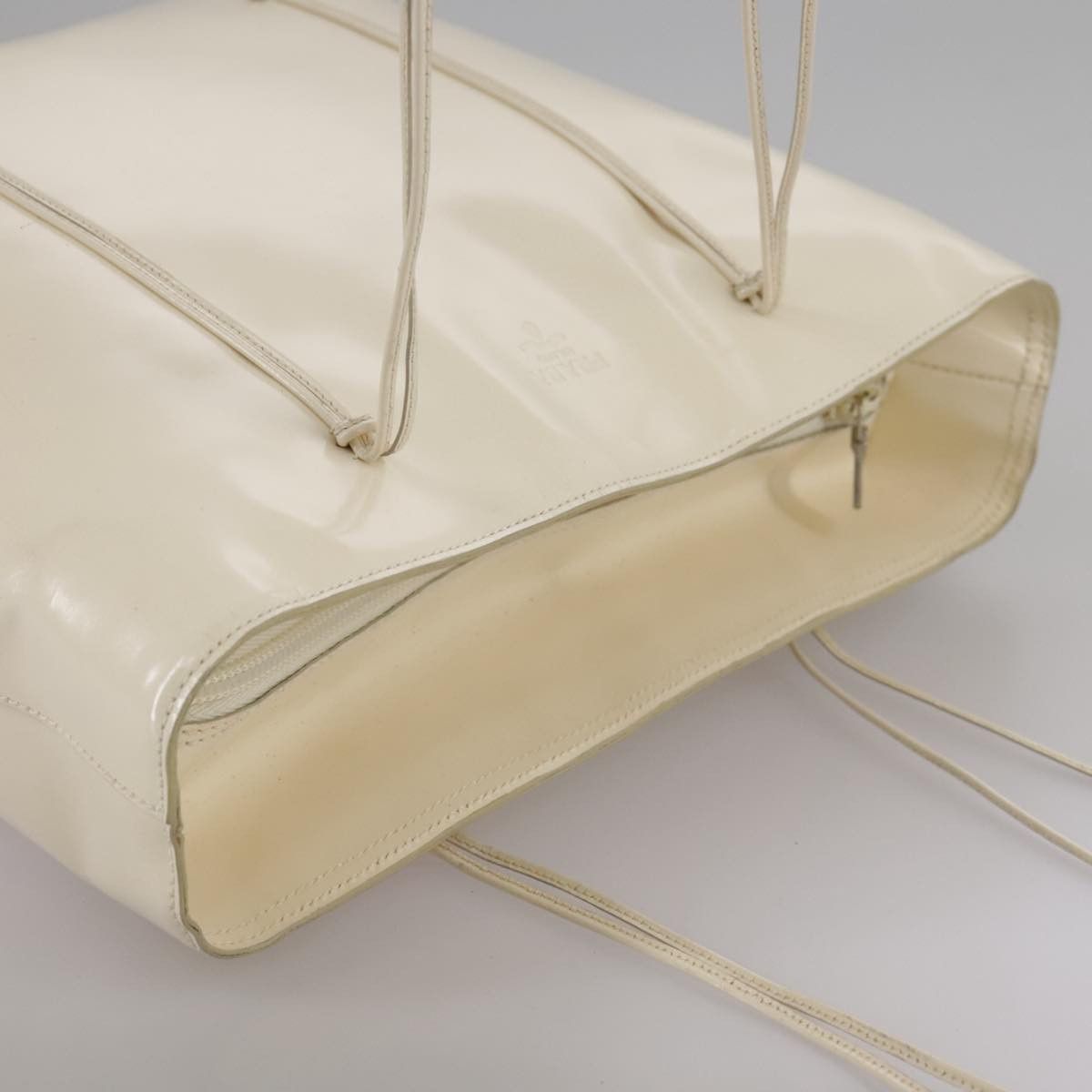Prada White Patent Leather Tote Bag (Pre-Owned) Size ONE SIZE - 17 Thumbnail