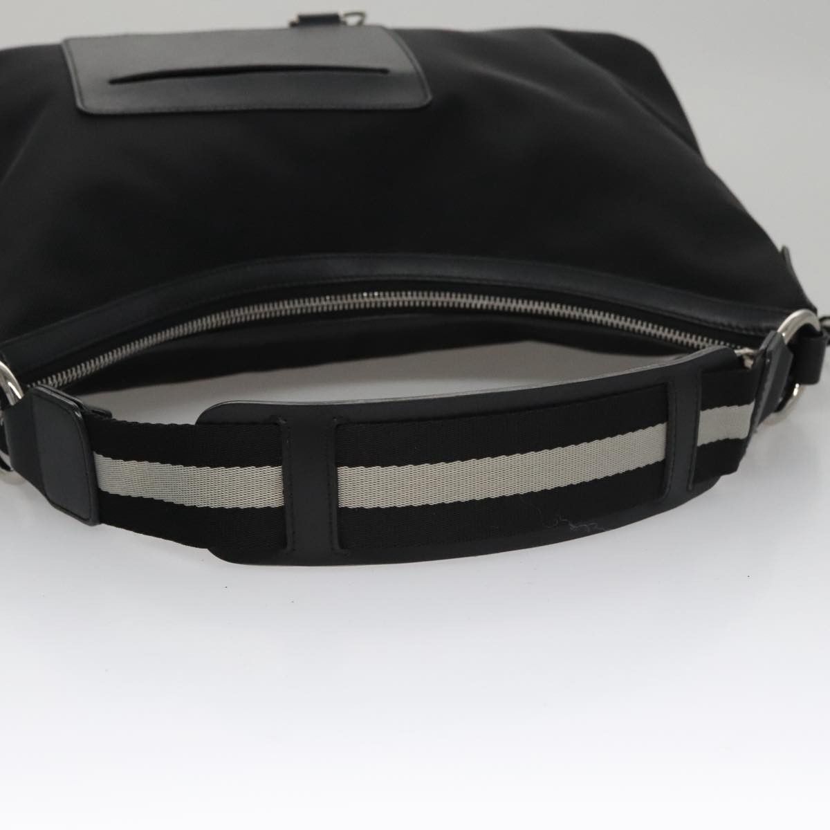 Bally Black Canvas Shoulder Bag (Pre-Owned) Size ONE SIZE - 5 Thumbnail
