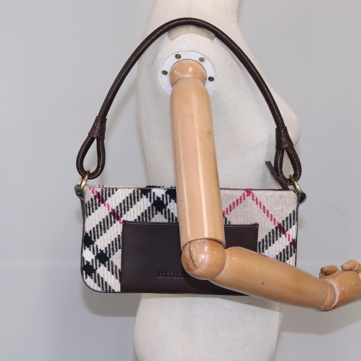Burberry Nova Check Beige Wool Shoulder Bag (Pre-Owned) Size ONE SIZE - 15 Thumbnail