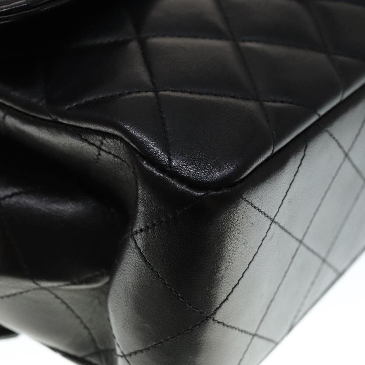 Chanel Timeless/Classique Black Leather Handbag (Pre-Owned) Size ONE SIZE - 10 Thumbnail