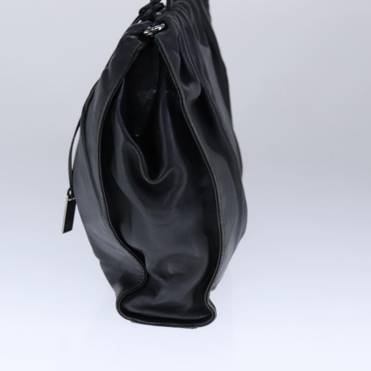Prada Black Leather Handbag (Pre-Owned) Size ONE SIZE - 4 Thumbnail