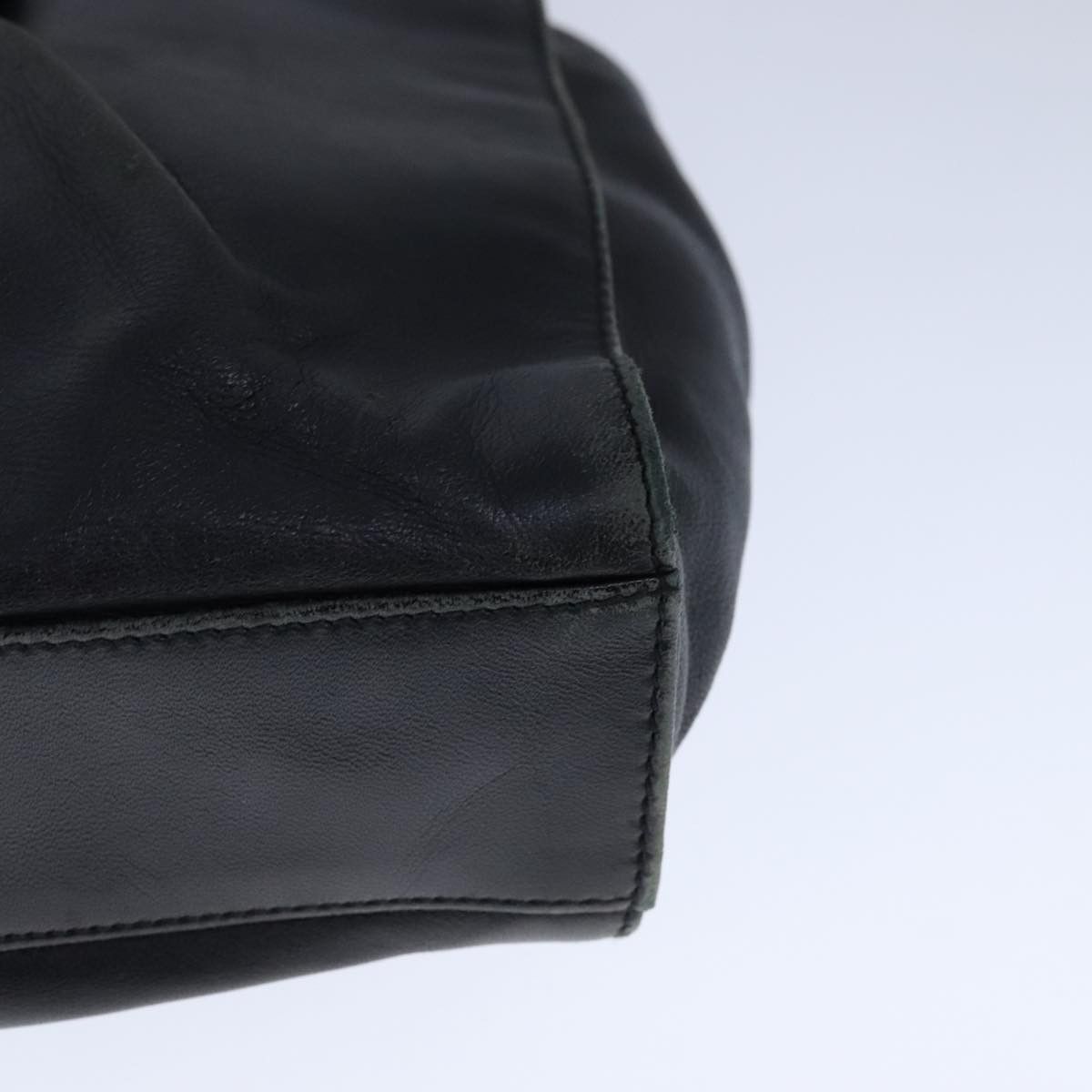 Prada Black Leather Handbag (Pre-Owned) Size ONE SIZE - 10 Thumbnail