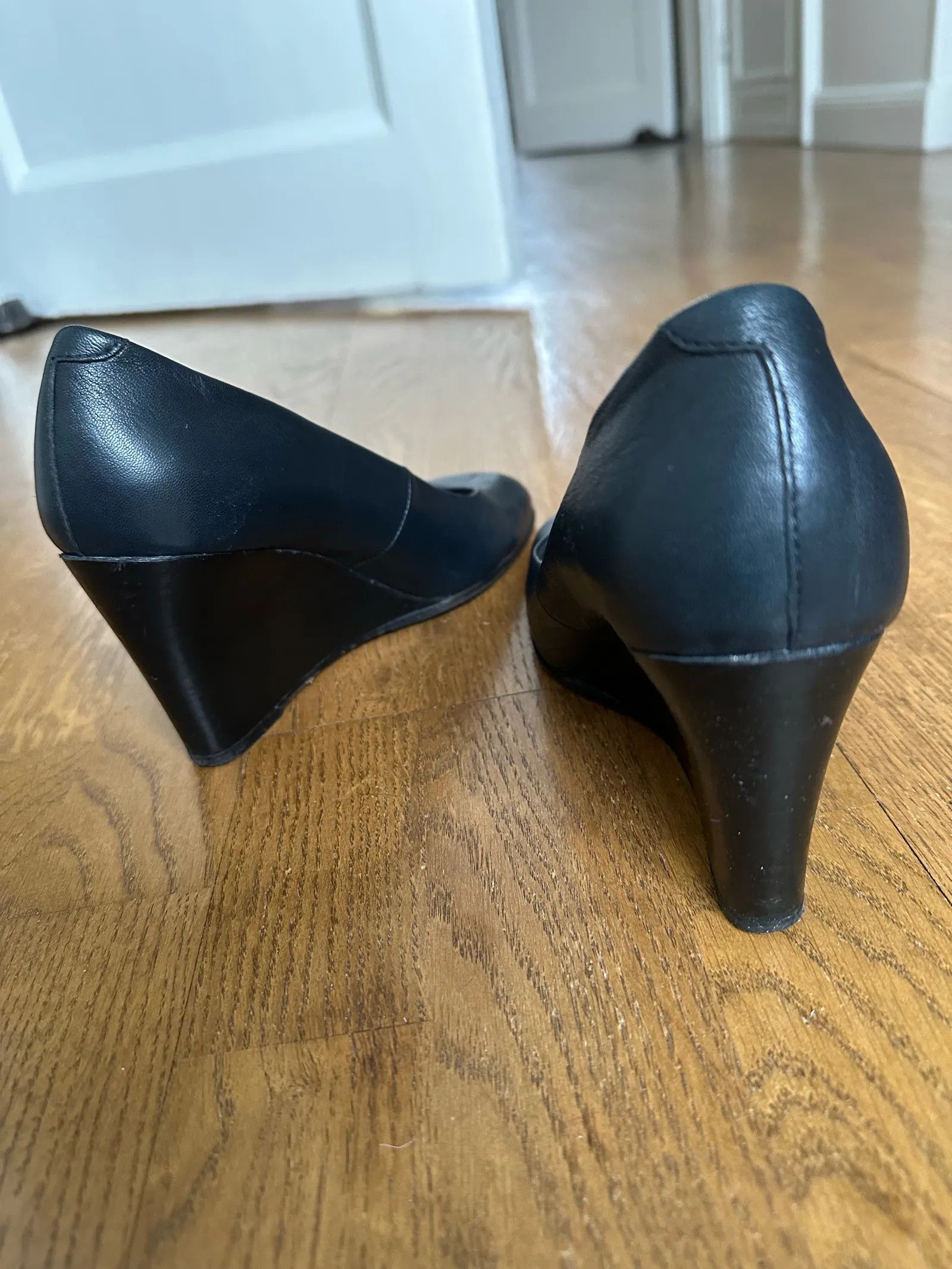 Cos Cos Heels Size US 9 / IT 39 - 3 Thumbnail