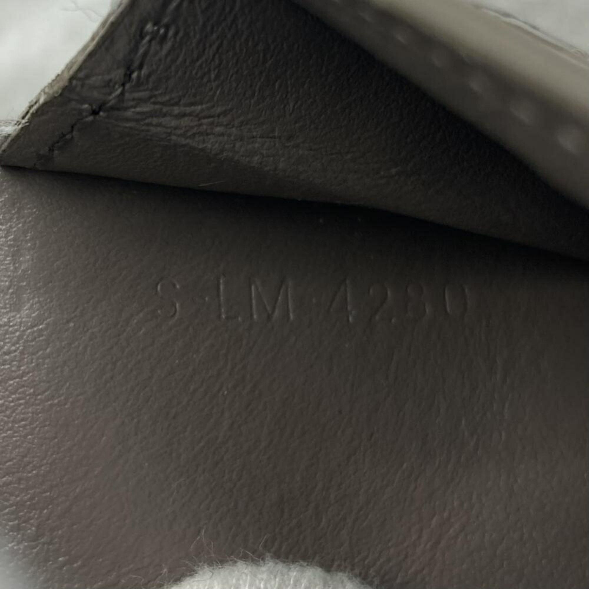Celine Céline Medium strap wallet wallet Size ONE SIZE - 8 Thumbnail