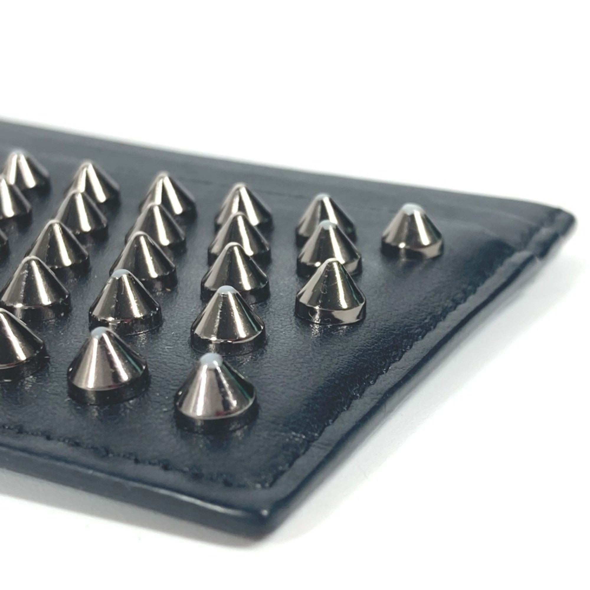 Christian Louboutin Christian Louboutin Studded Business Card Holder, Pass Case, Leather, Men's, Women's, Black Size ONE SIZE - 6 Thumbnail