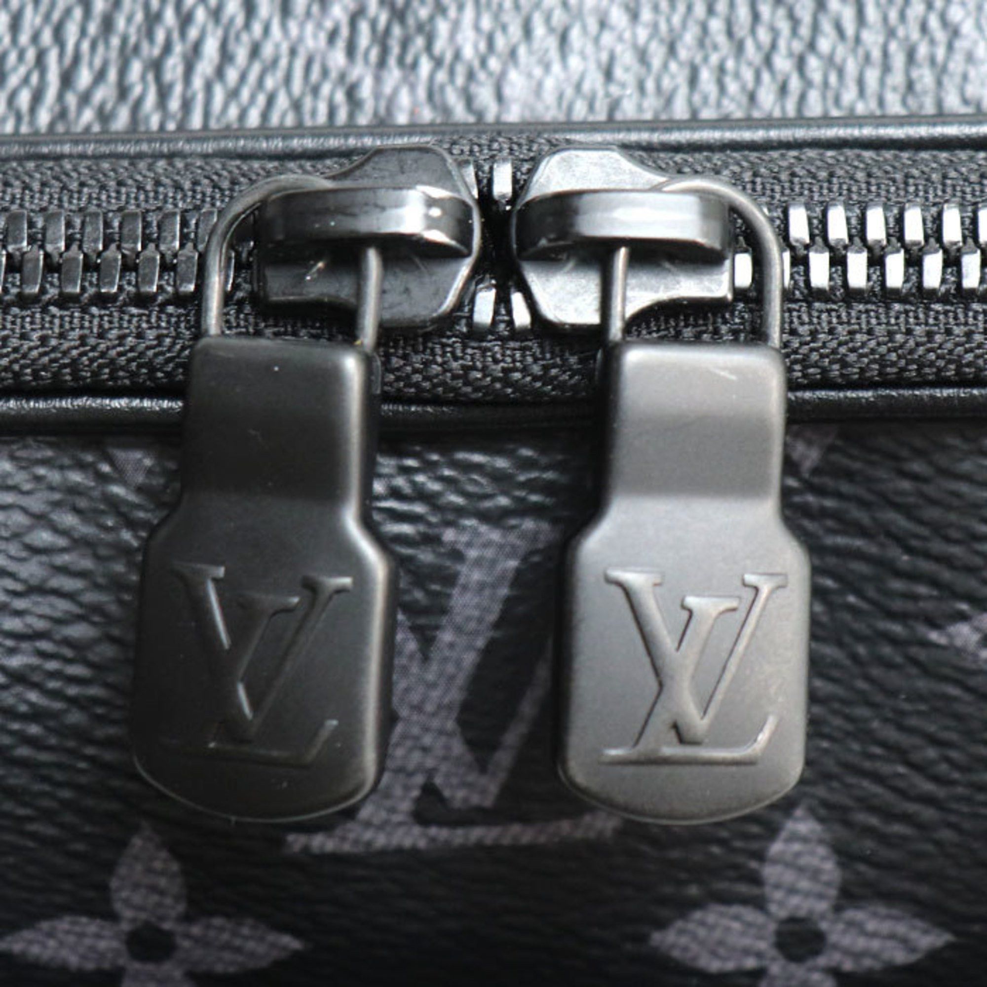 Louis Vuitton Louis Vuitton Alpha Shoulder Bag Monogram Eclipse Black M46955 IC Chip Men's Size ONE SIZE - 6 Thumbnail