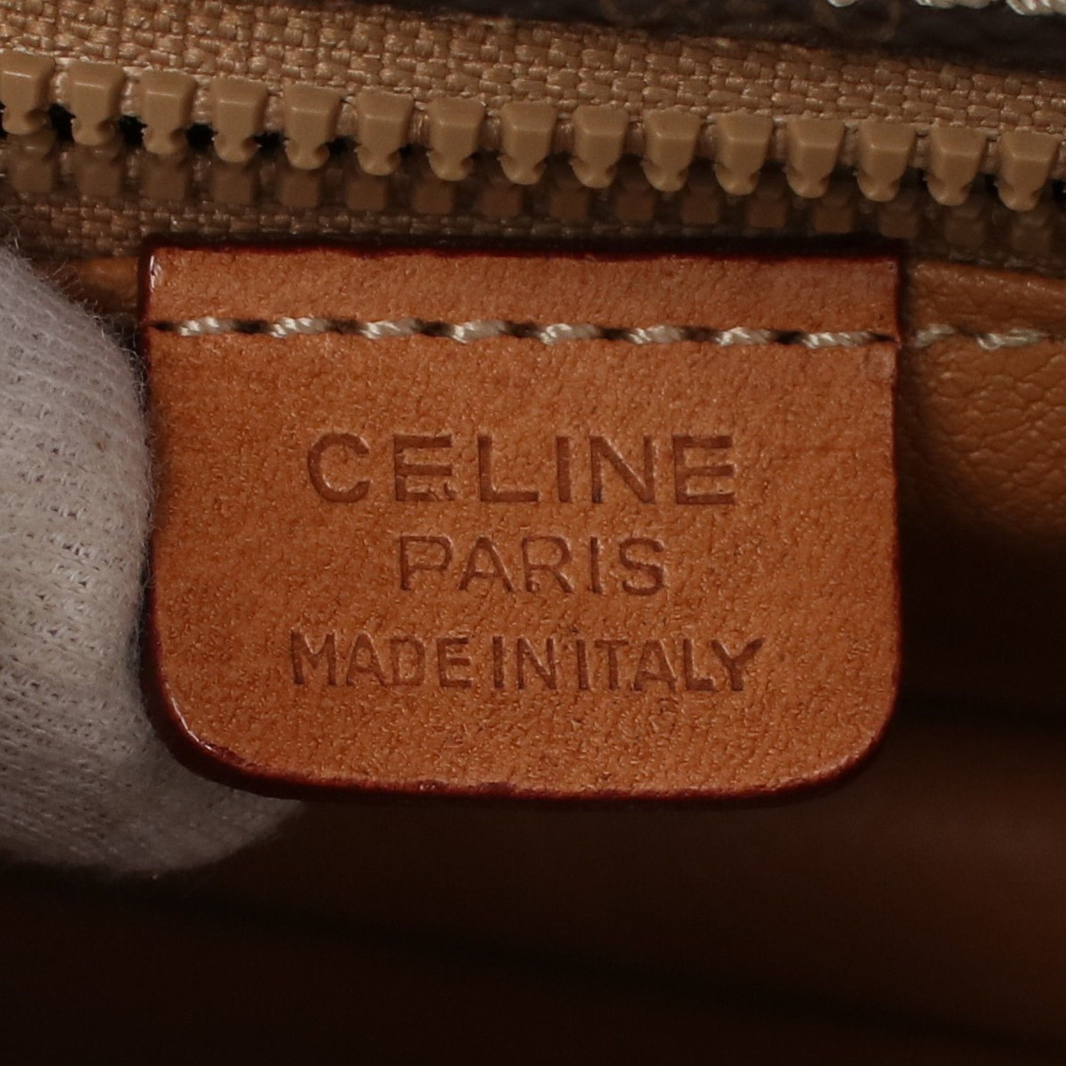 Celine Celine Macadam Shoulder Bag Leather Dark Brown Size ONE SIZE - 4 Thumbnail