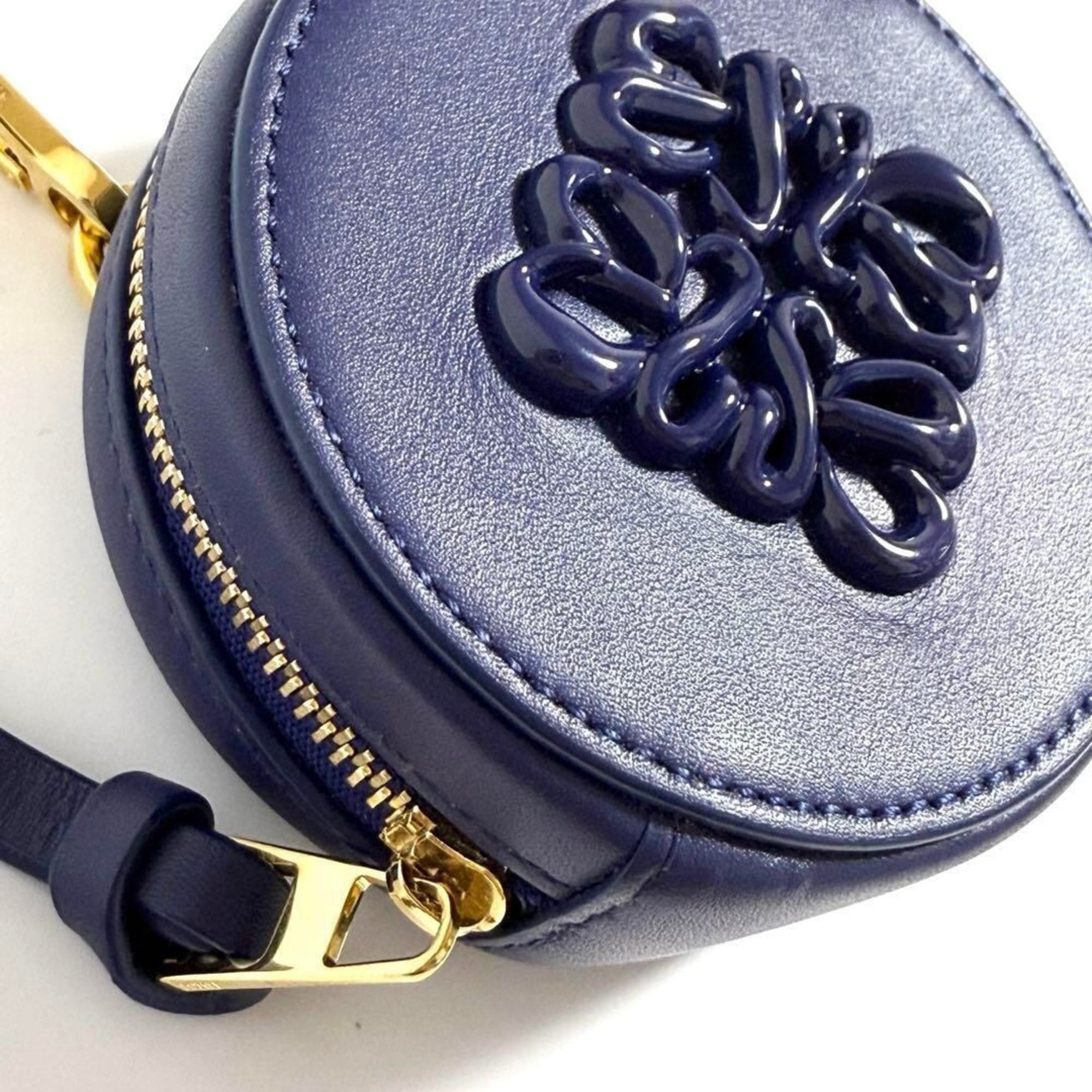 Loewe LOEWE INFLATED ANAGRAM COOKIE CHARM COIN CASE Size ONE SIZE - 6 Thumbnail