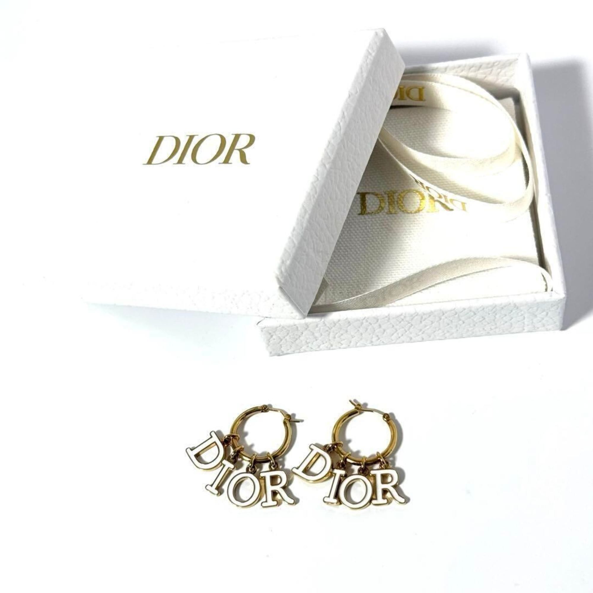 Dior Christian Dior Women's Earrings Hoop DIOR Size ONE SIZE - 10 Thumbnail