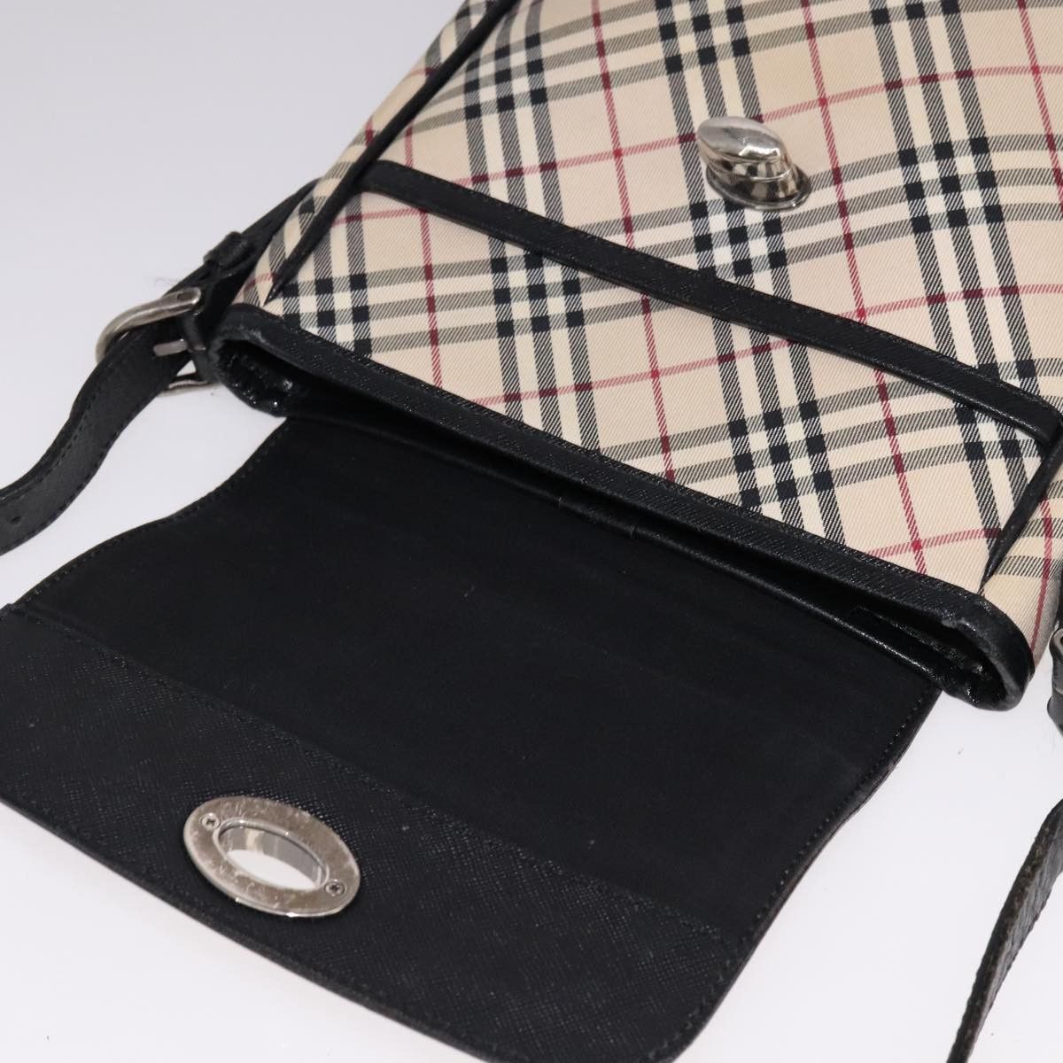 Burberry Nova Check Beige Canvas Shoulder Bag (Pre-Owned) Size ONE SIZE - 18 Thumbnail