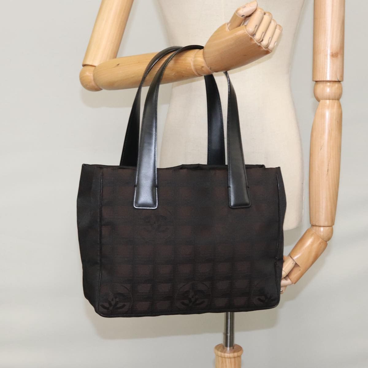 Chanel Travel Line Brown Synthetic Tote Bag (Pre-Owned) Size ONE SIZE - 16 Thumbnail
