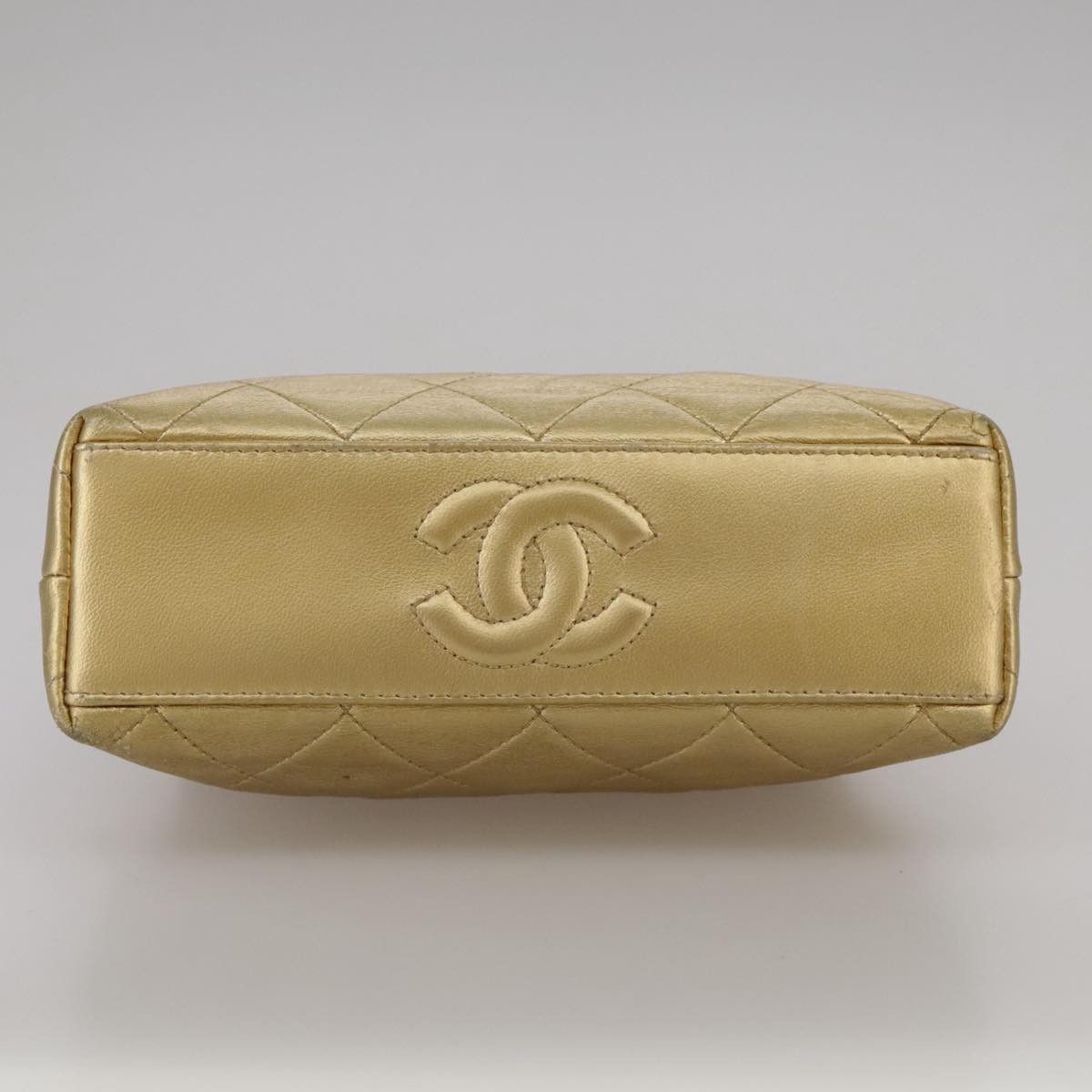 Chanel Gold Leather Shoulder Bag (Pre-Owned) Size ONE SIZE - 20 Thumbnail
