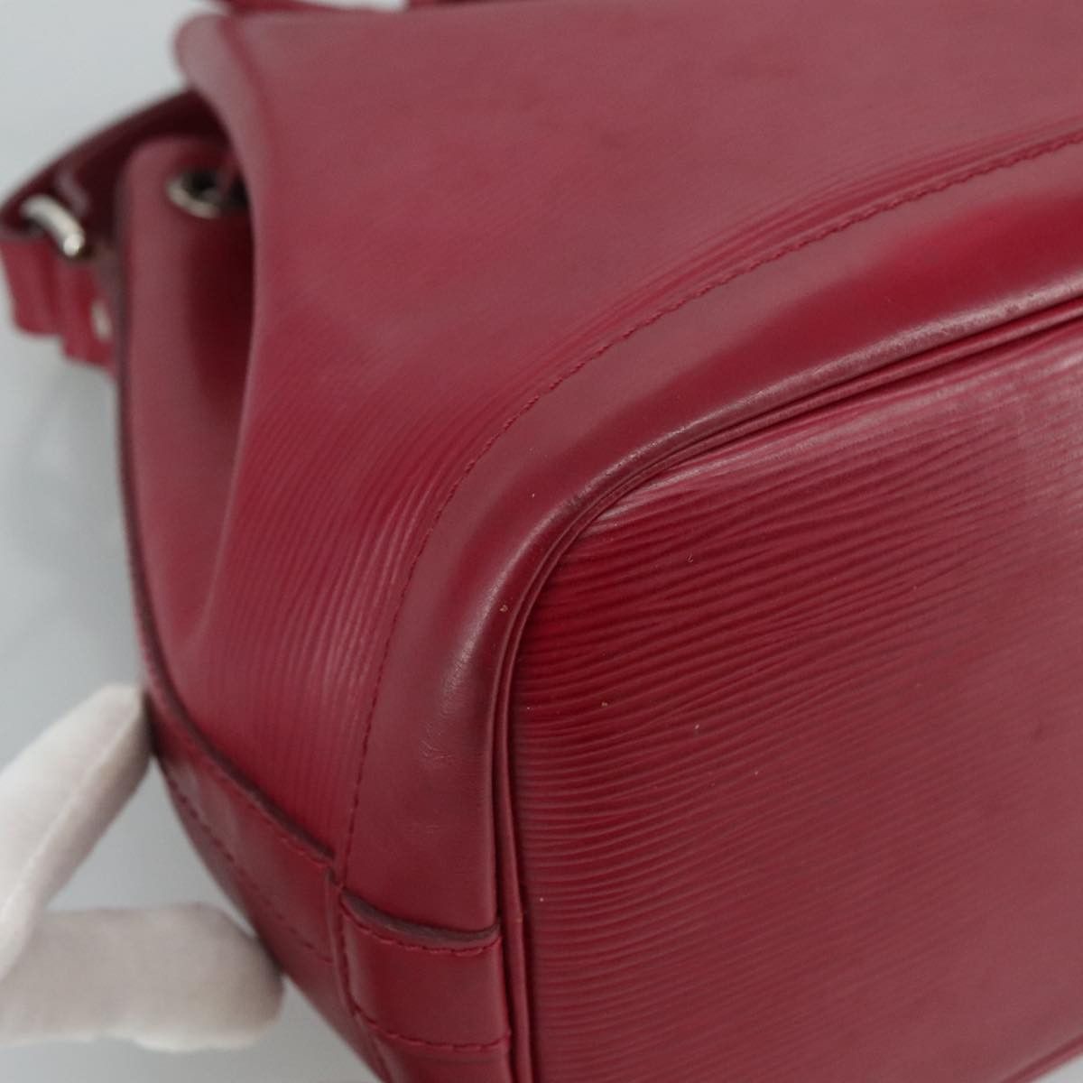 Louis Vuitton Noé Bb Burgundy Leather Shoulder Bag (Pre-Owned) Size ONE SIZE - 8 Thumbnail