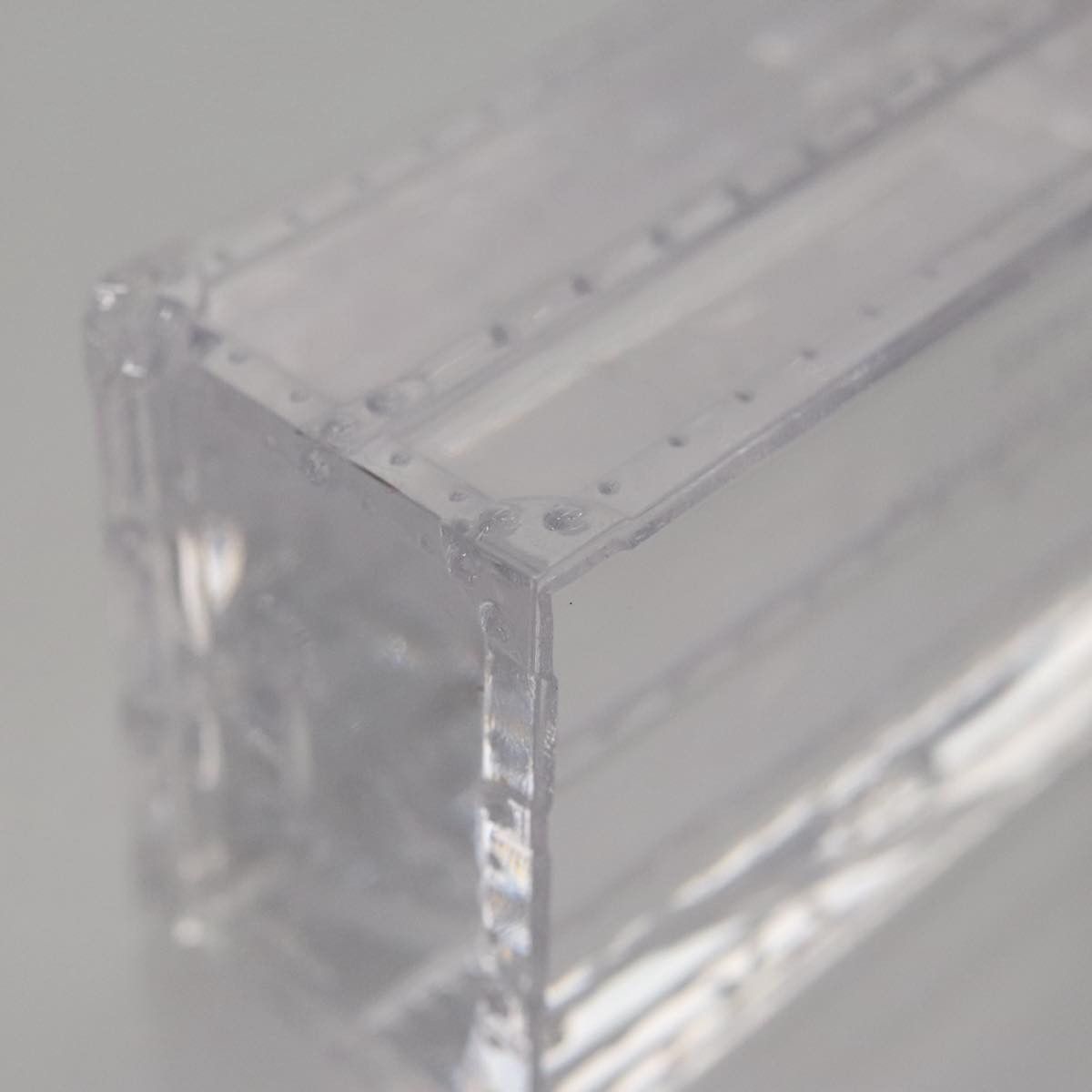 Louis Vuitton Paperweight Transparent Glass Wallet (Pre-Owned) Size ONE SIZE - 6 Thumbnail