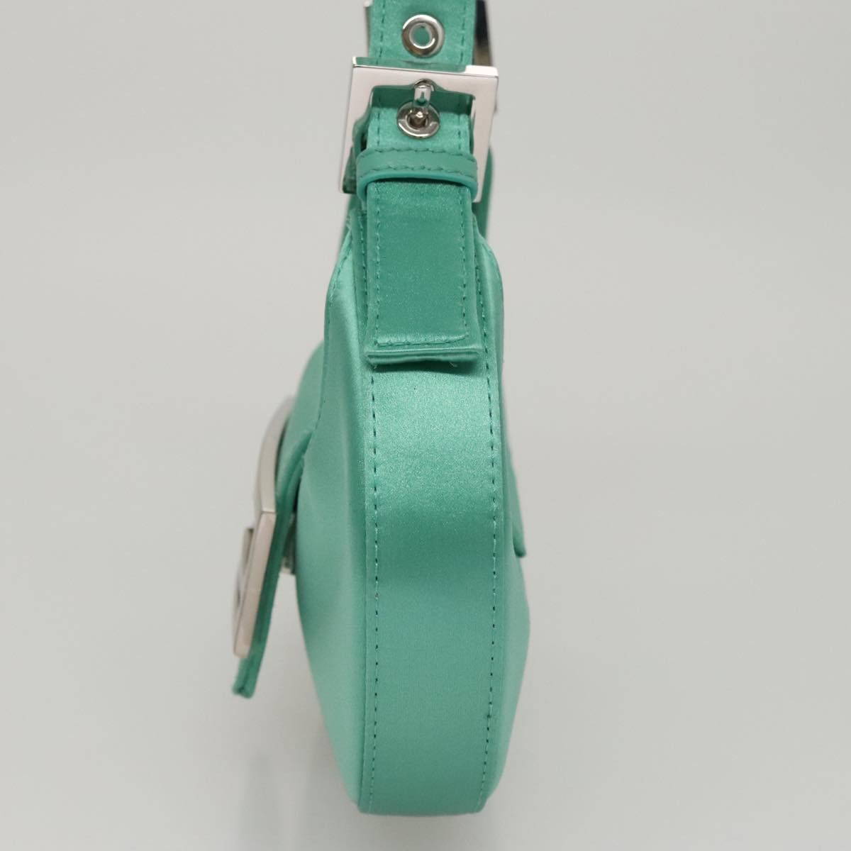 Fendi Green Leather Handbag (Pre-Owned) Size ONE SIZE - 3 Thumbnail