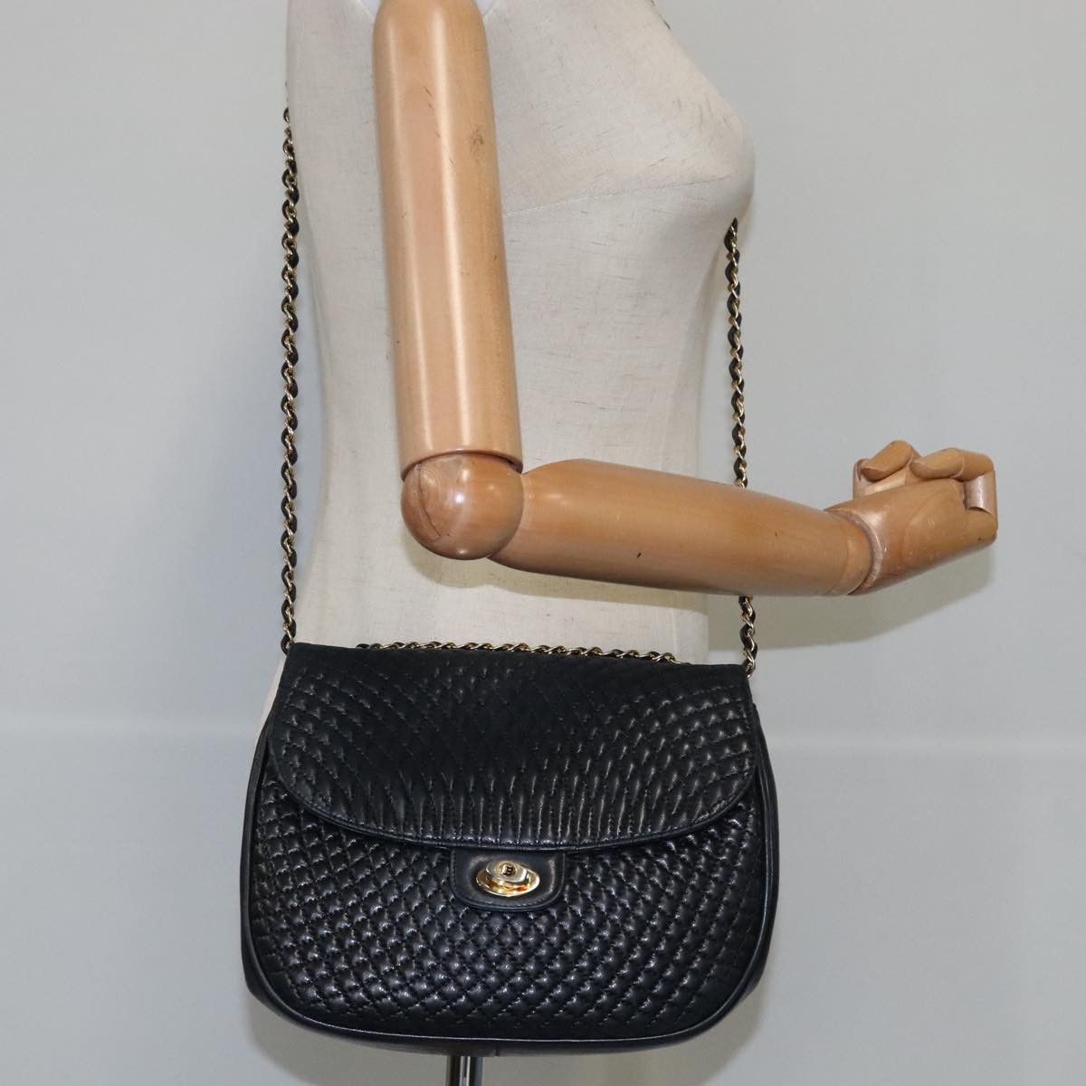 Bally Black Leather Shoulder Bag (Pre-Owned) Size ONE SIZE - 15 Thumbnail