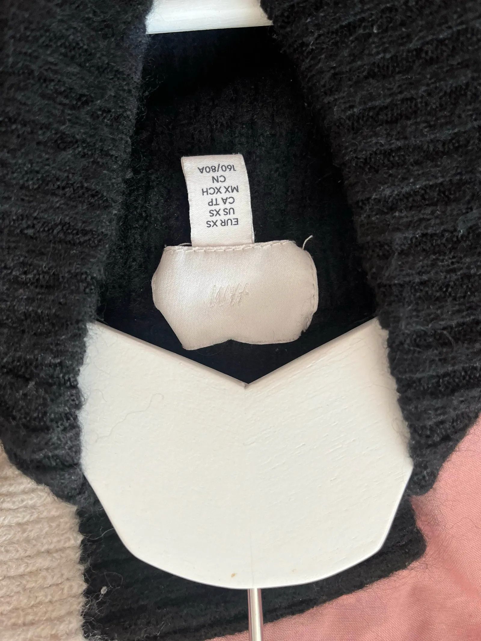 H&M H&M Sweater Size XS / US 0-2 / IT 36-38 - 2 Thumbnail