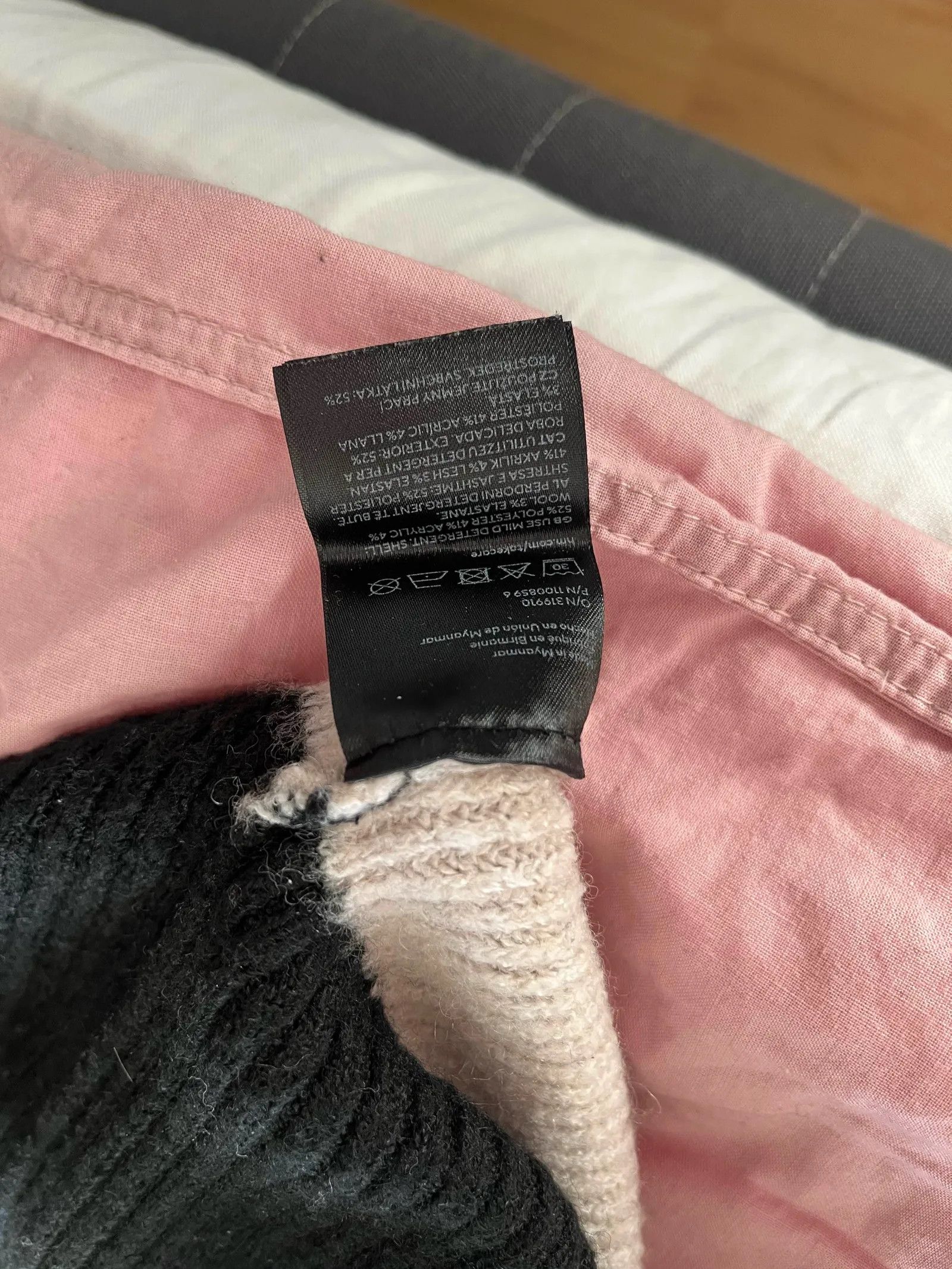 H&M H&M Sweater Size XS / US 0-2 / IT 36-38 - 3 Thumbnail