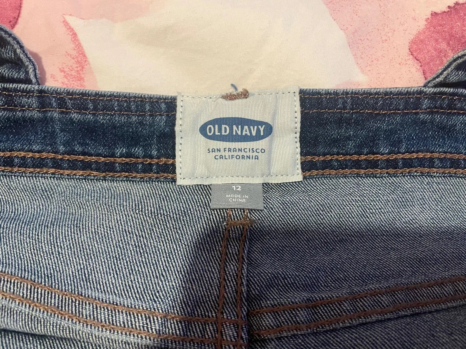 Old Navy Old Navy Jumpsuit Size 30" / US 8 / IT 44 - 2 Thumbnail