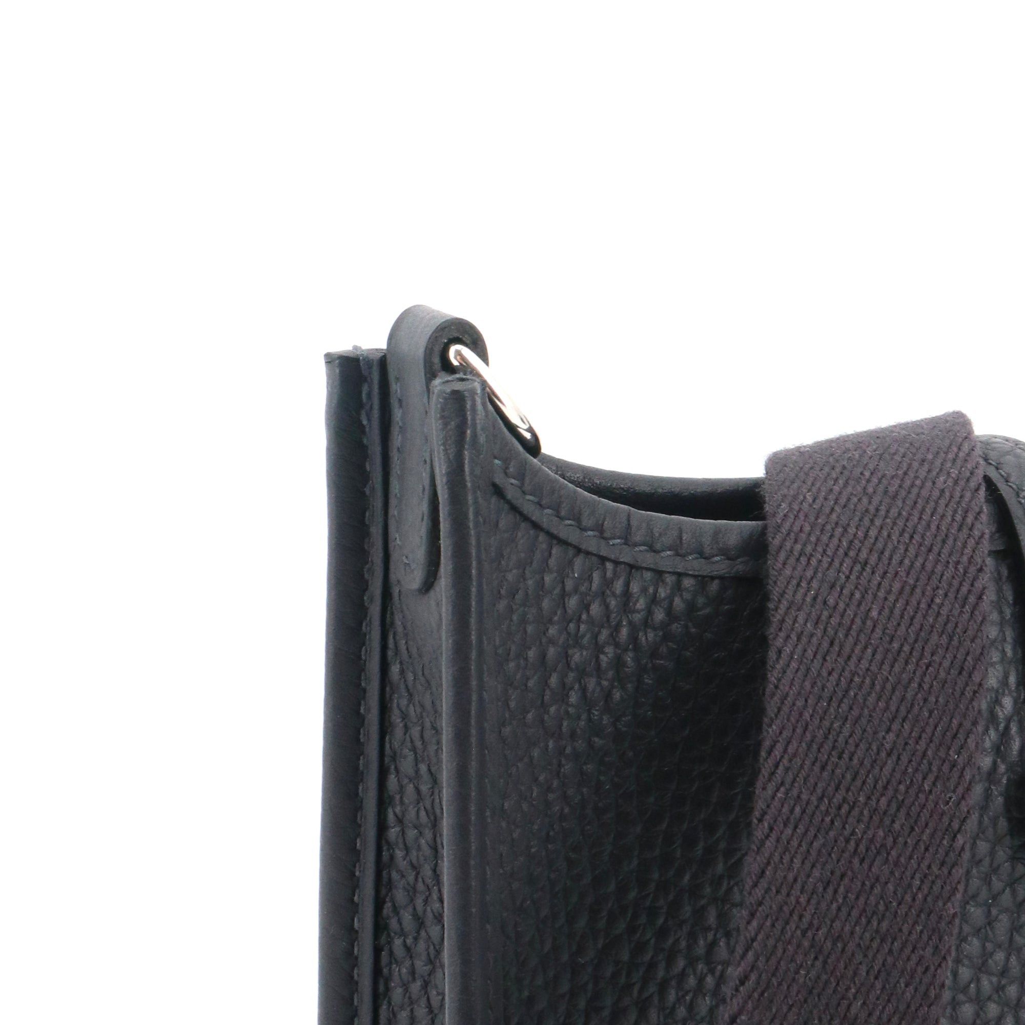 Hermes HERMÈS - Hermès Mini Evelyne 16 shoulder bag in navy blue Taurillon Clémence leather Size ONE SIZE - 6 Thumbnail