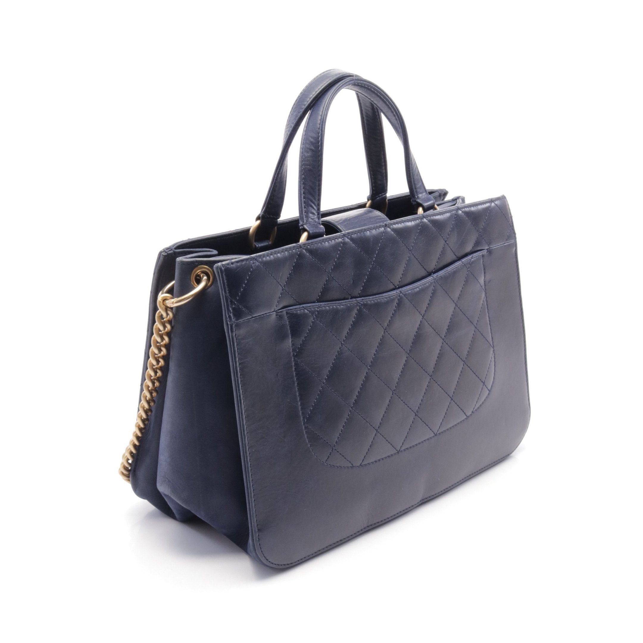 Chanel Chanel Matelasse Chain Shoulder Bag Leather Navy Gold Hardware Size ONE SIZE - 2 Thumbnail