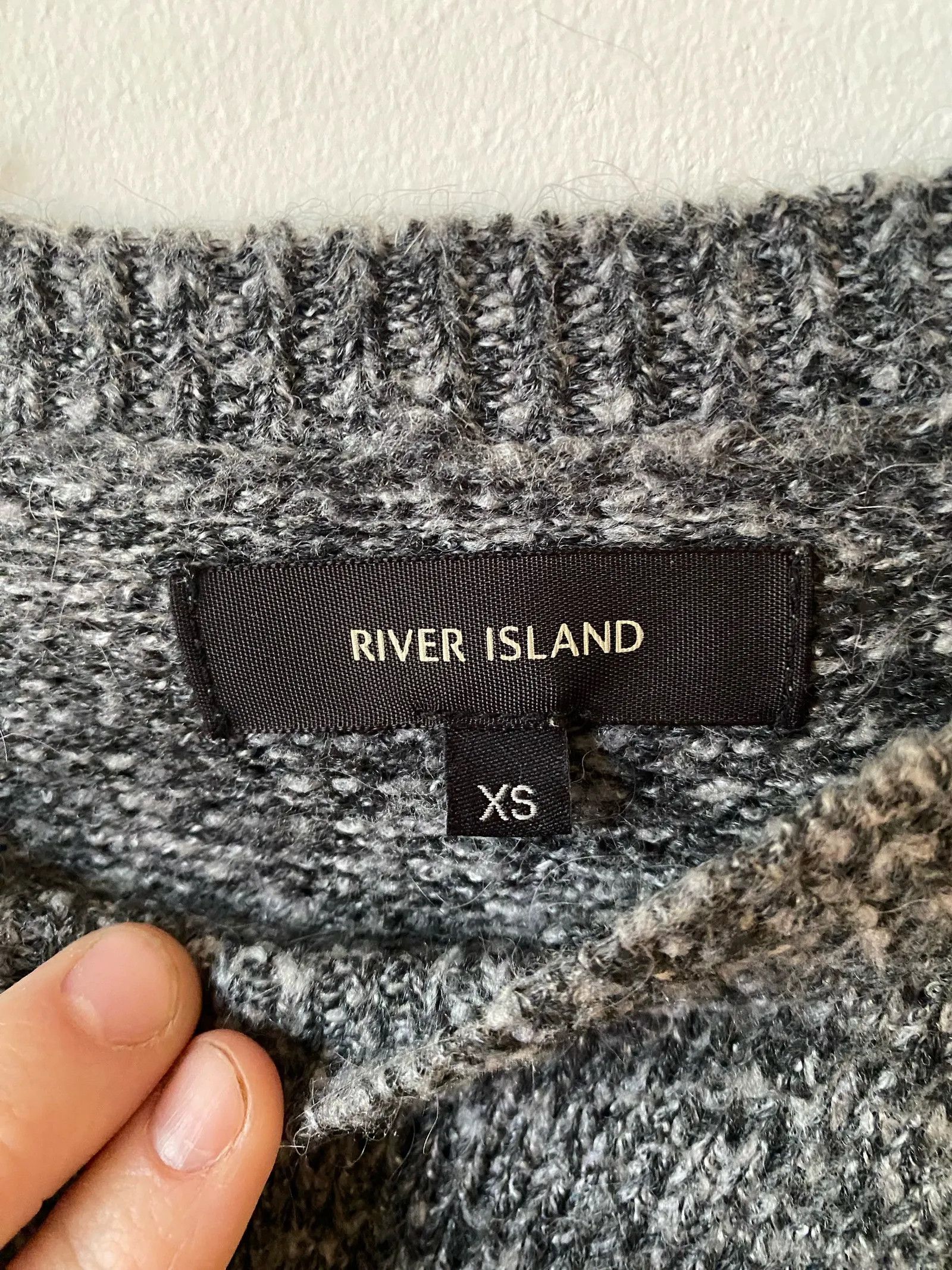 River Island River Island Cardigan Size US XS / EU 42 / 0 - 2 Thumbnail