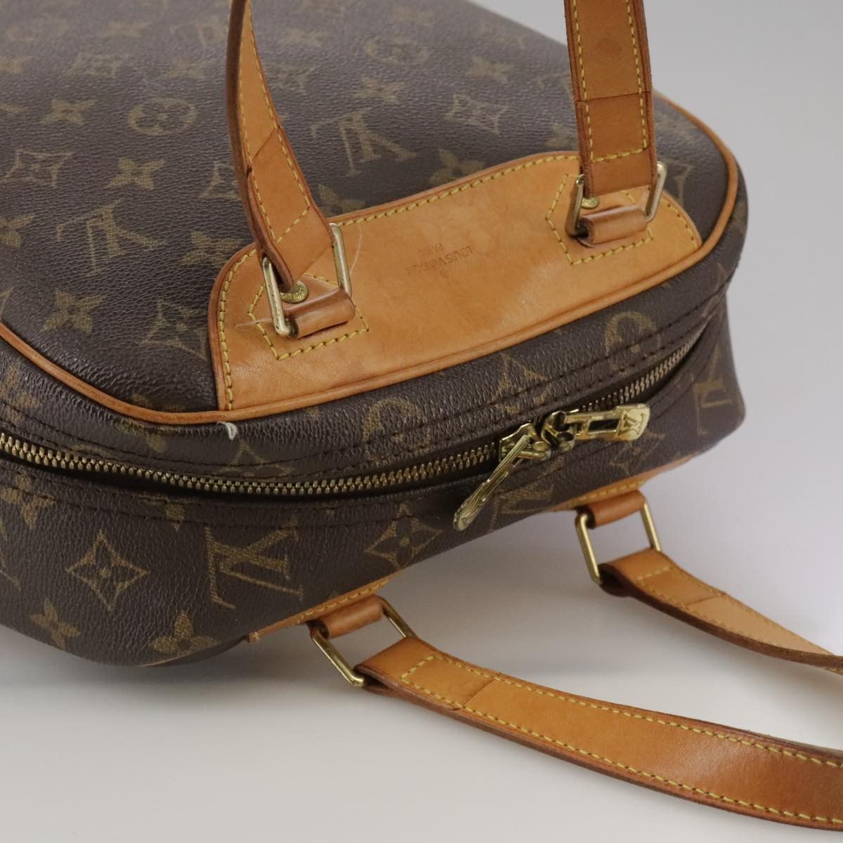 Louis Vuitton Excursion Brown Canvas Handbag (Pre-Owned) Size ONE SIZE - 17 Thumbnail