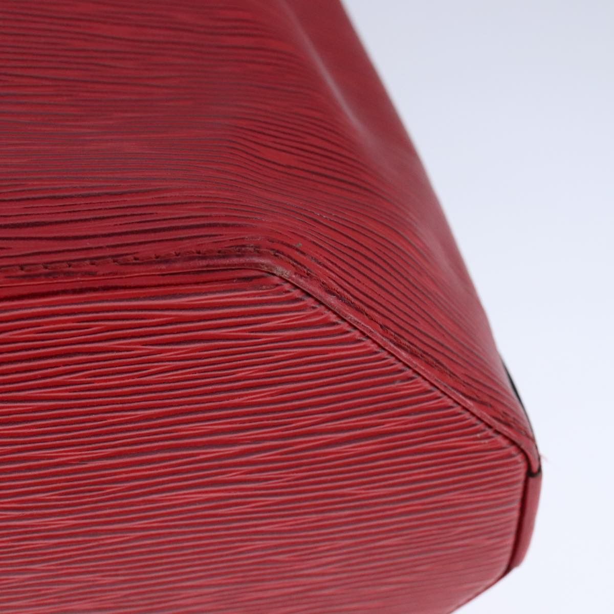 Louis Vuitton Sac D'épaule Red Leather Shoulder Bag (Pre-Owned) Size ONE SIZE - 10 Thumbnail