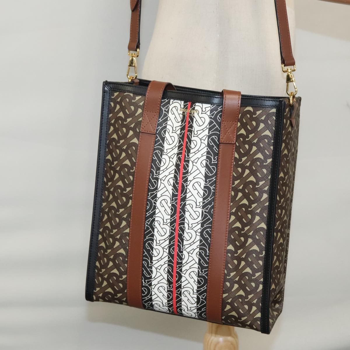 Burberry Stripe Brown Canvas Tote Bag (Pre-Owned) Size ONE SIZE - 16 Thumbnail