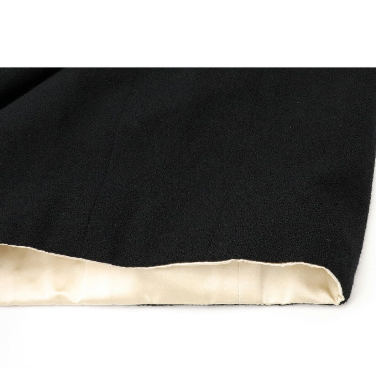 Chanel Chanel Chanel 100% Wool Dress Dress 06A Others Dresses 06A DUTY FREE for USA Size ONE SIZE - 7 Thumbnail