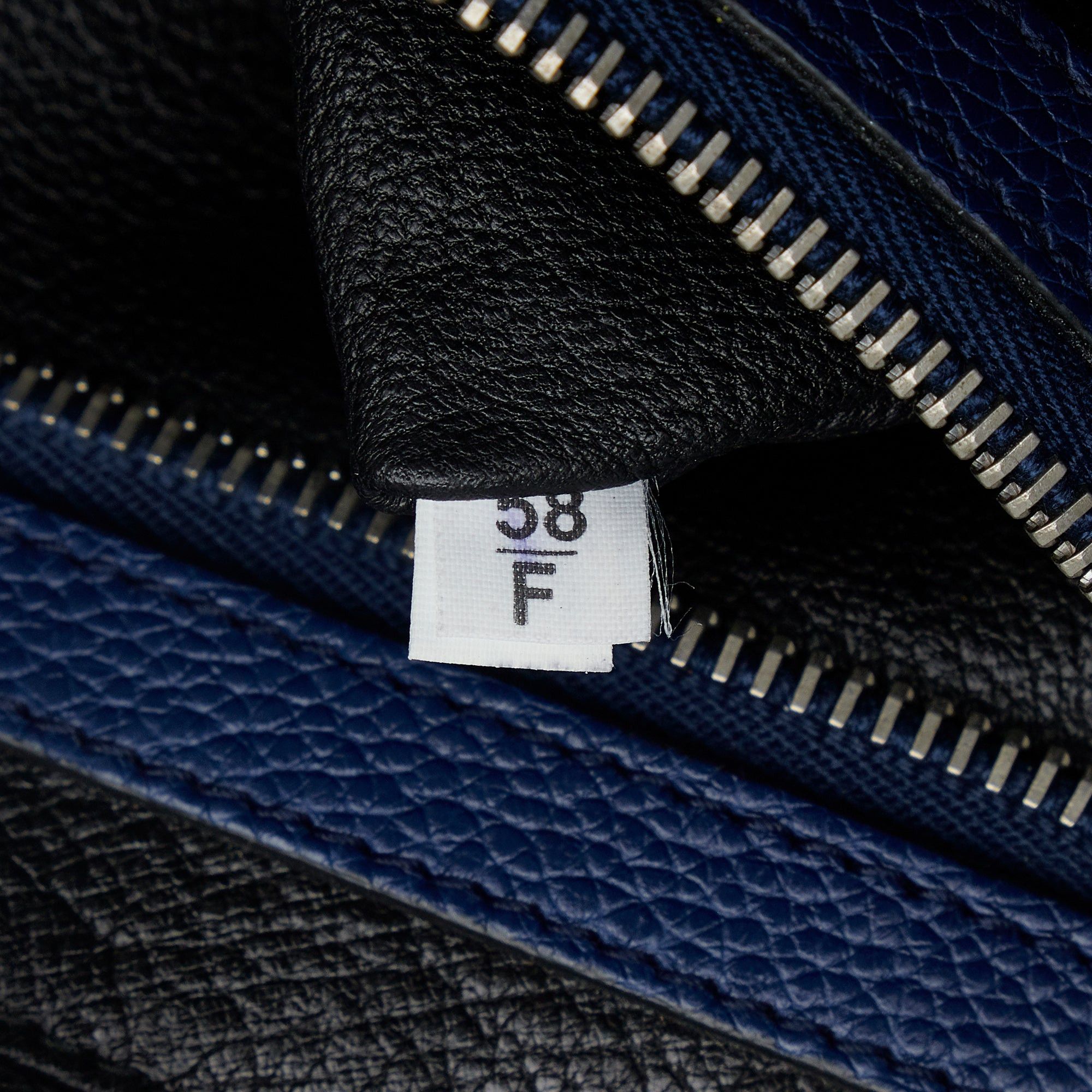 Prada Prada Vitello Daino Clutch Bag Blue Size ONE SIZE - 8 Thumbnail