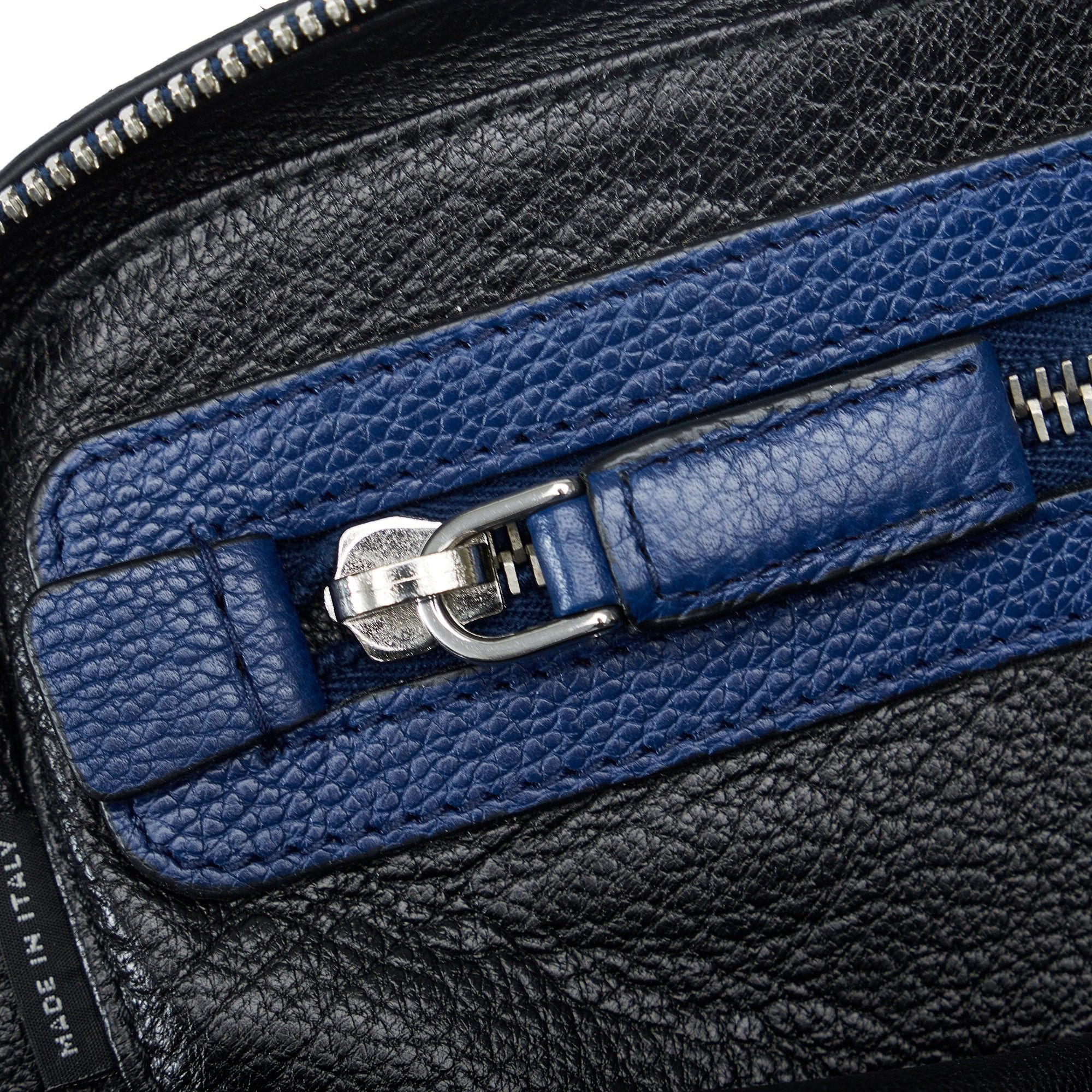 Prada Prada Vitello Daino Clutch Bag Blue Size ONE SIZE - 9 Thumbnail