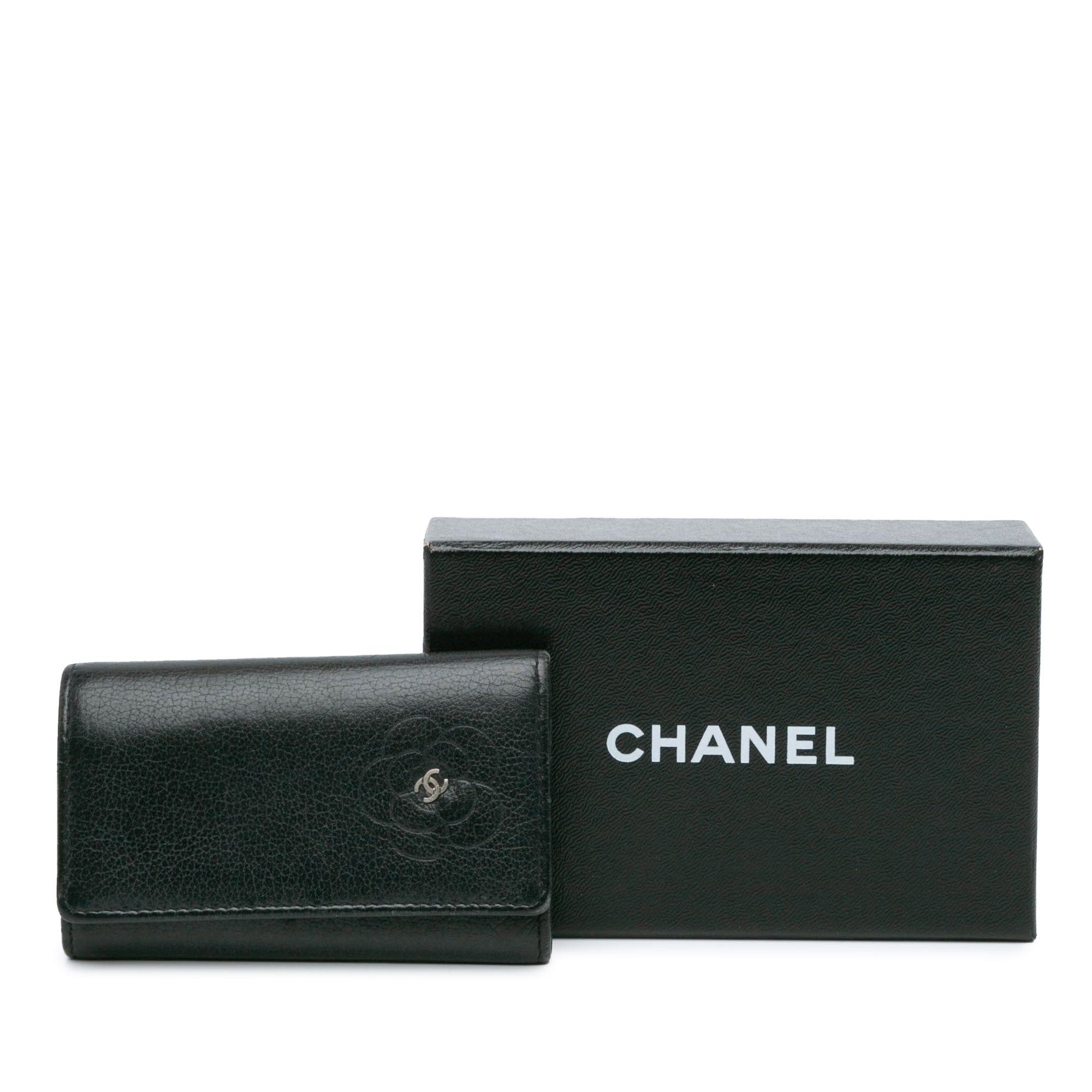 Chanel Chanel CC Camellia Leather Key Holder Black Size ONE SIZE - 11 Thumbnail