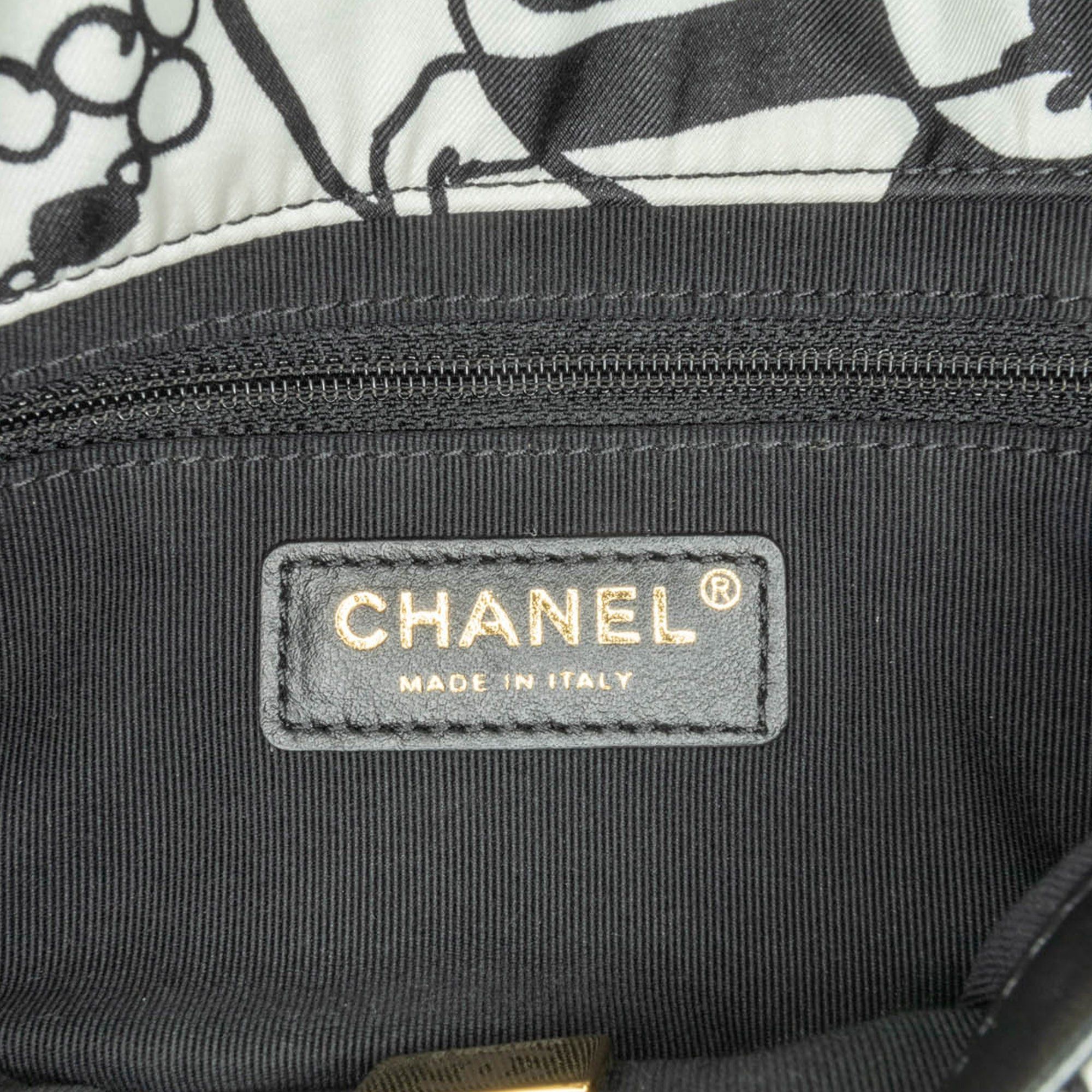Chanel Chanel Mini Printed Canvas Deer Coco Flap White Size ONE SIZE - 5 Thumbnail